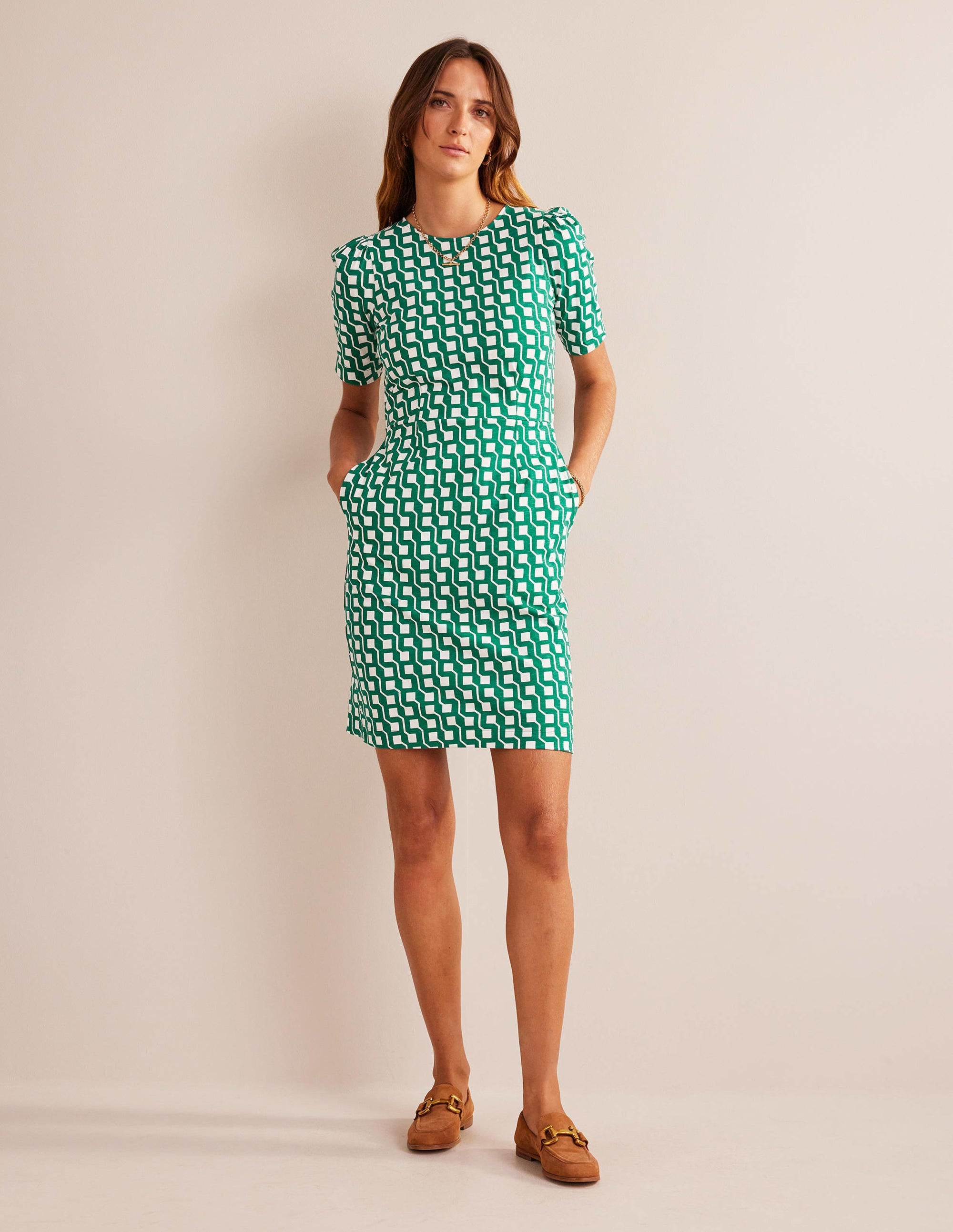 Robe en jersey à col rond-Émeraude vif, motif Cube Geo - Image 6