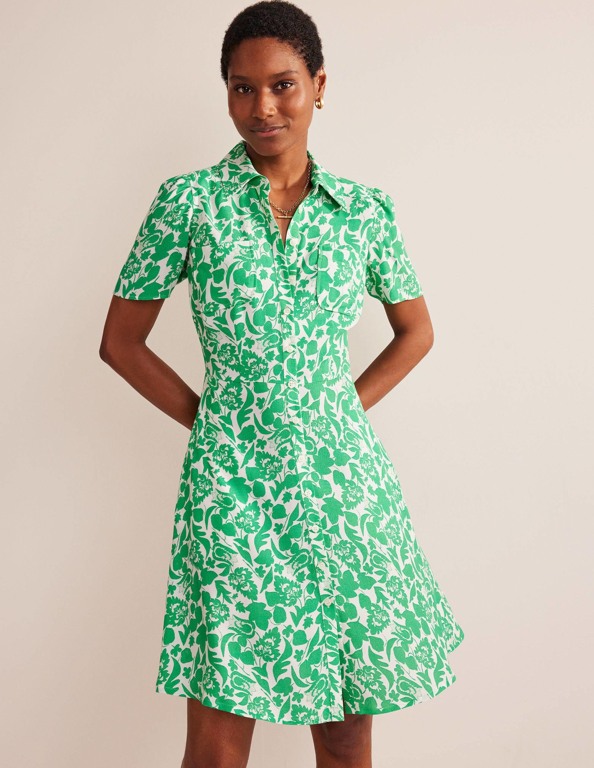 Robe-chemise Clara-Vert, motif Tulip Bloom - Image 1