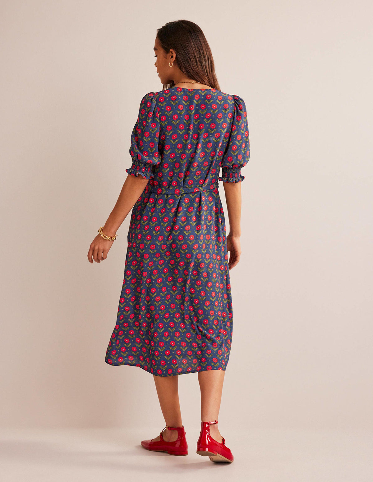 Midikleid mit gesmokten Bündchen-Marineblau, Gänseblümchenblätter - Image 6