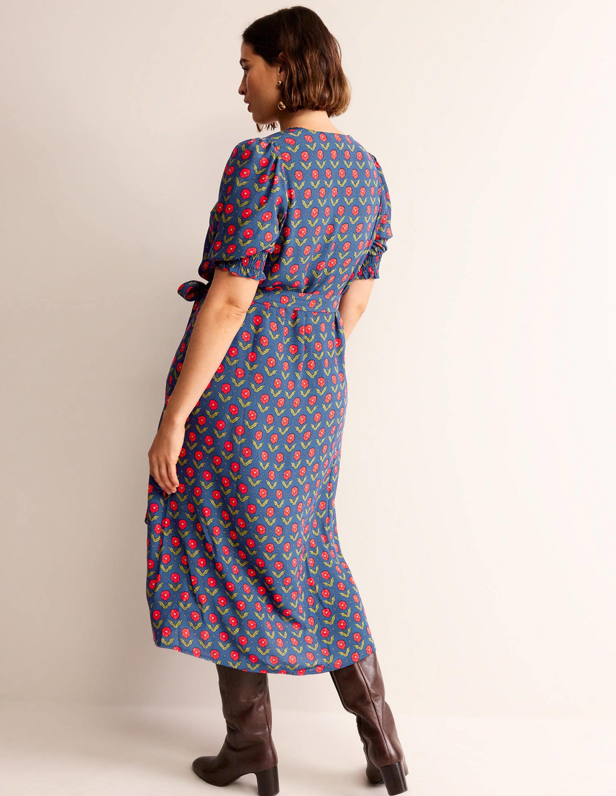 Midikleid mit gesmokten Bündchen-Marineblau, Gänseblümchenblätter - Image 8