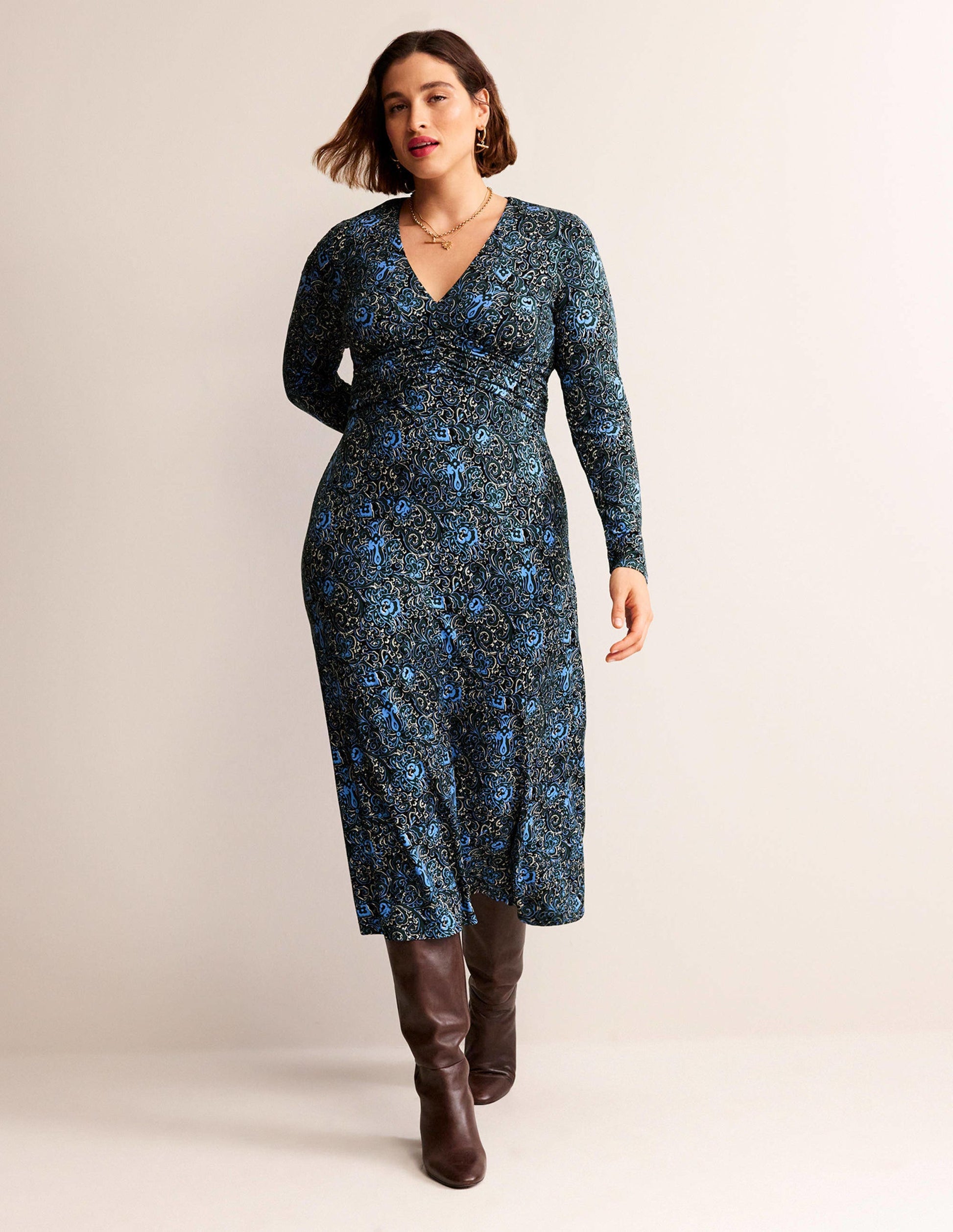 Robe midi Elodie à taille empire-Émeraude nocturne, motif Botanic Terrace-7