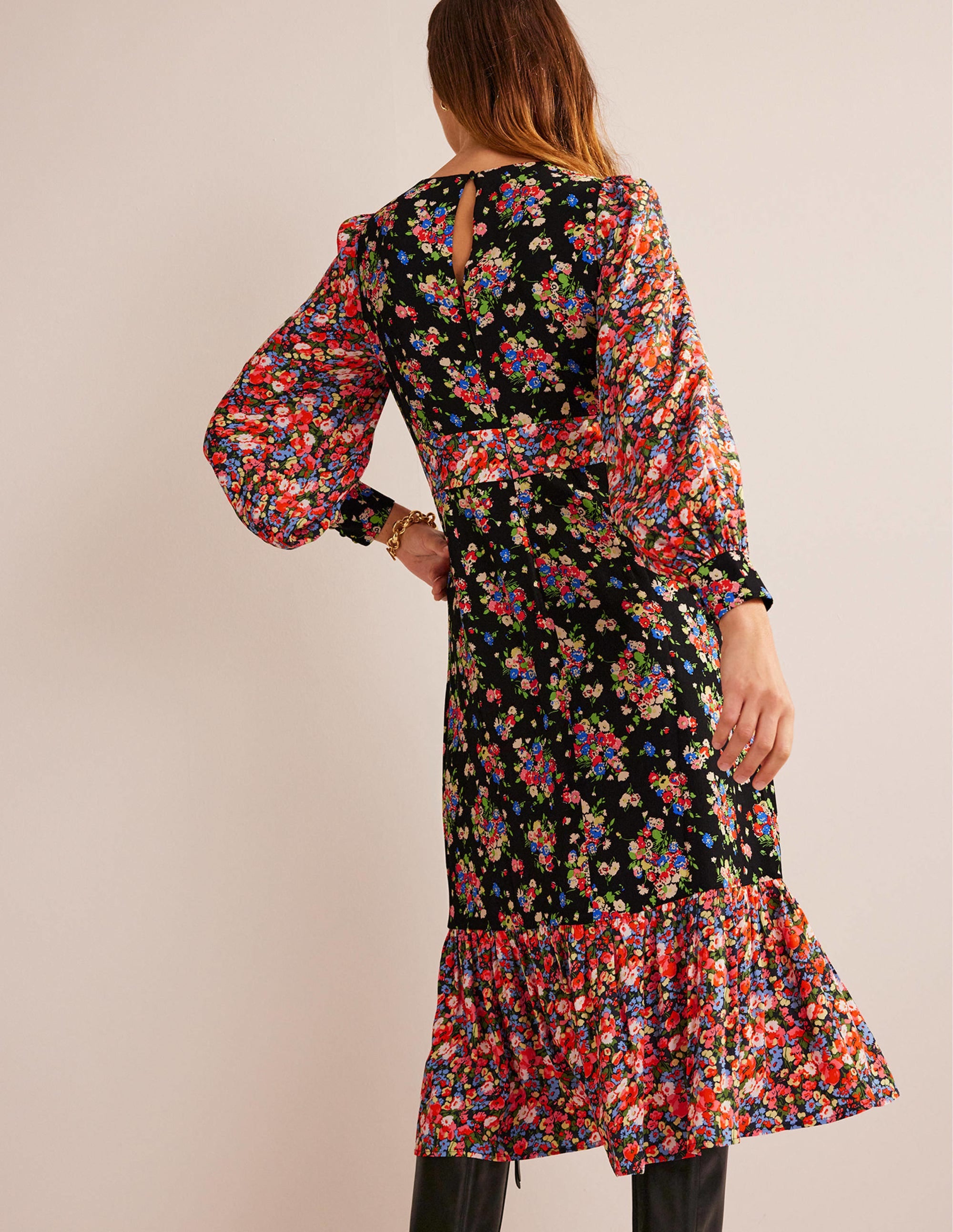 Ruby Kontrastreiches Midikleid-Schwarz, Wilde Traube - Image 3