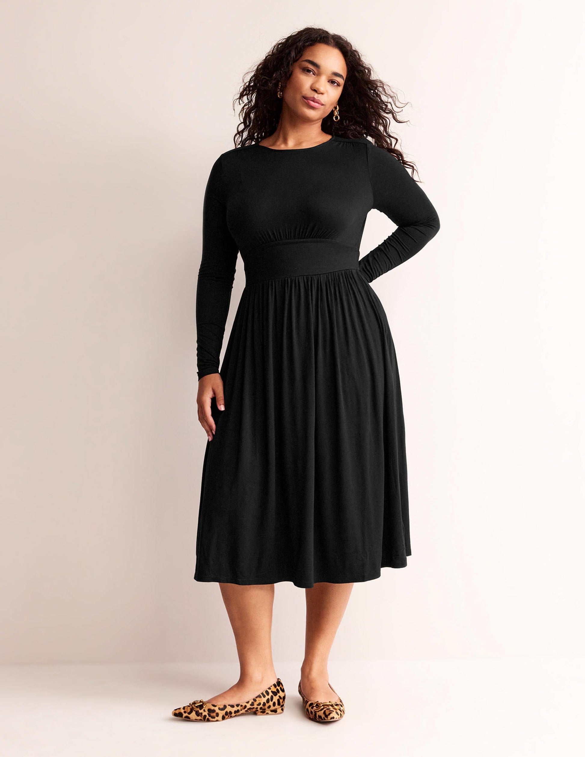 Thea Long Sleeve Midi Dress-Black-5