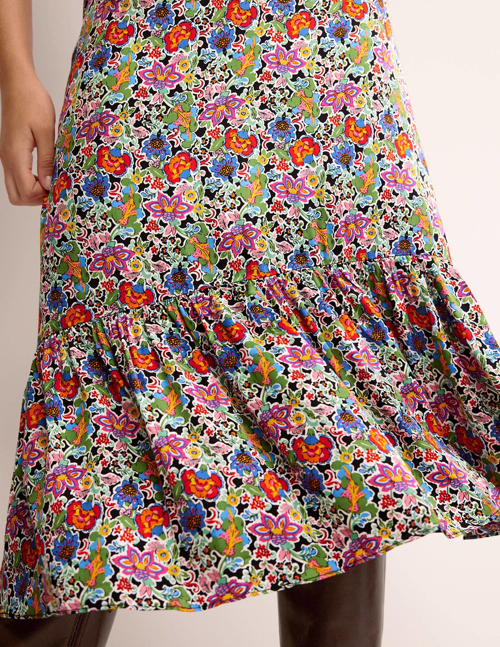 Robe style 40s aérienne à volants-Multi, motif Carnation Garden - Image 5