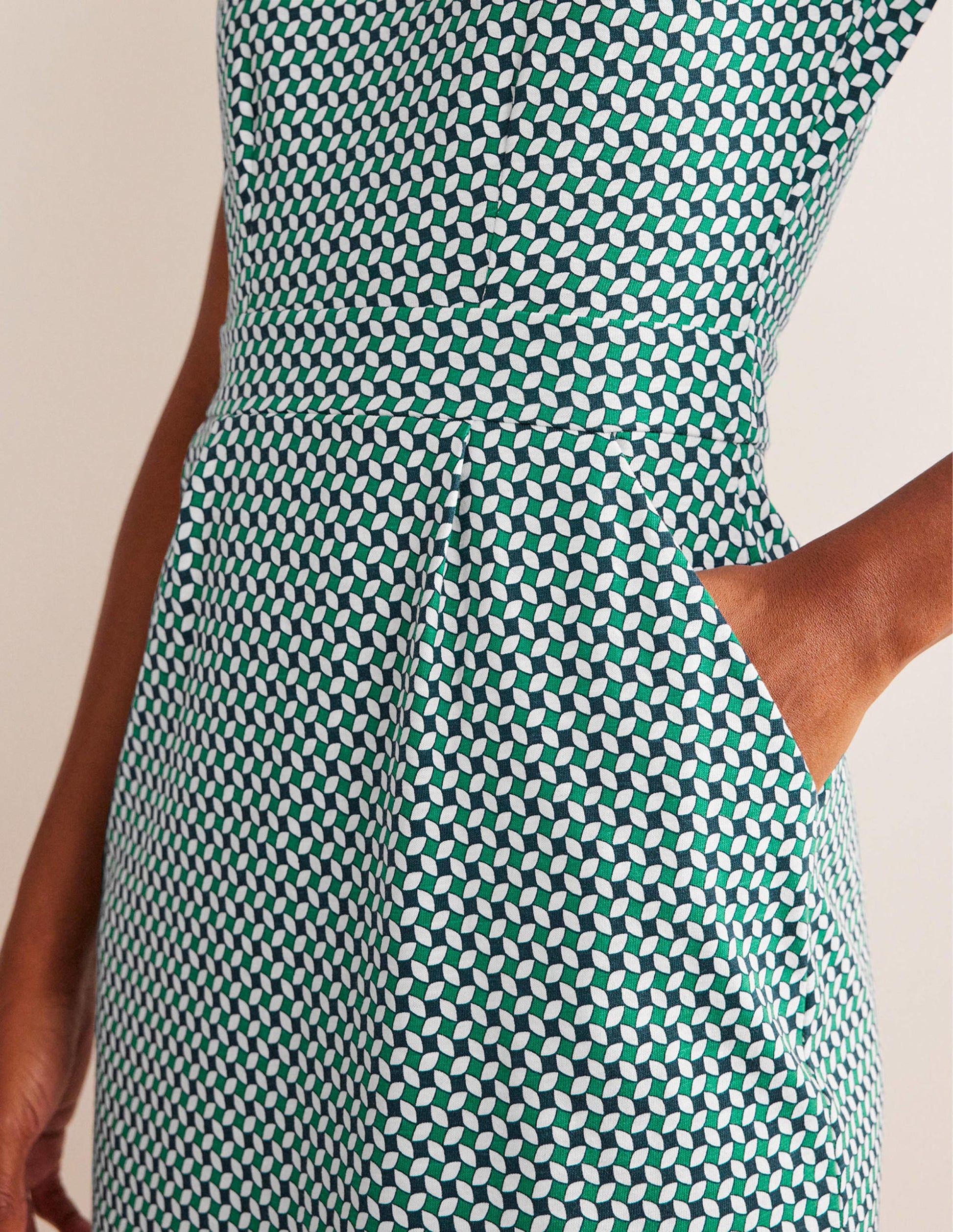 Robe Florrie en jersey-Vert prairie, motif Abstract Diamond-4