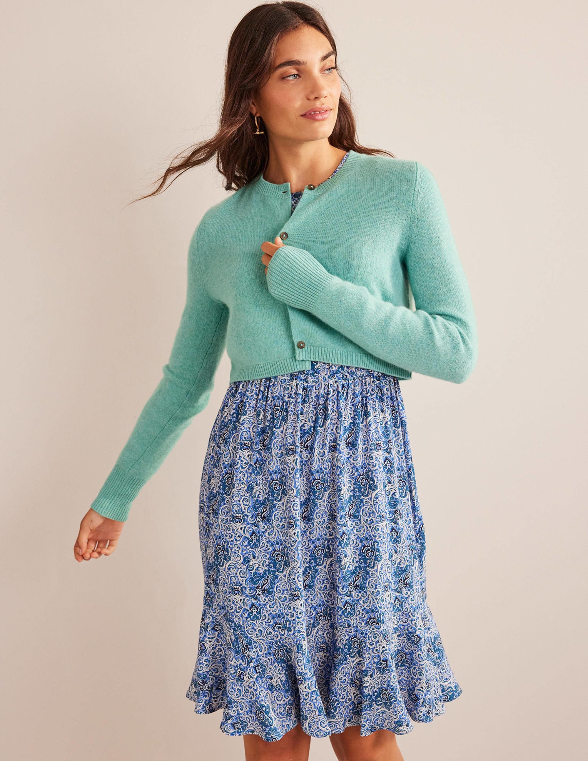 Kurze Strickjacke aus Kaschmir mit Rundhalsausschnitt-Indischer Ozean - Image 4