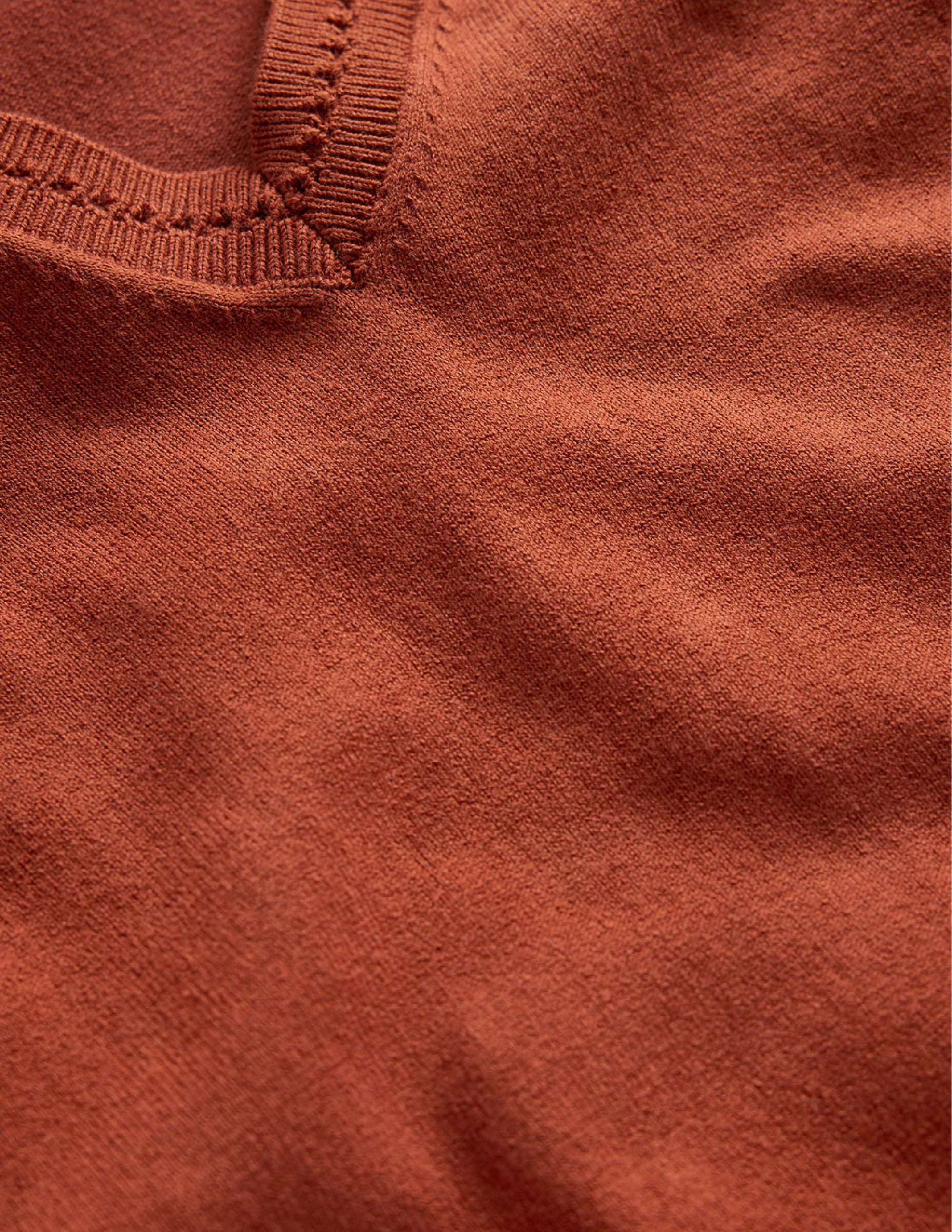 Catriona Pullover aus Baumwolle mit V-Ausschnitt-Kastanienbraun - Image 6