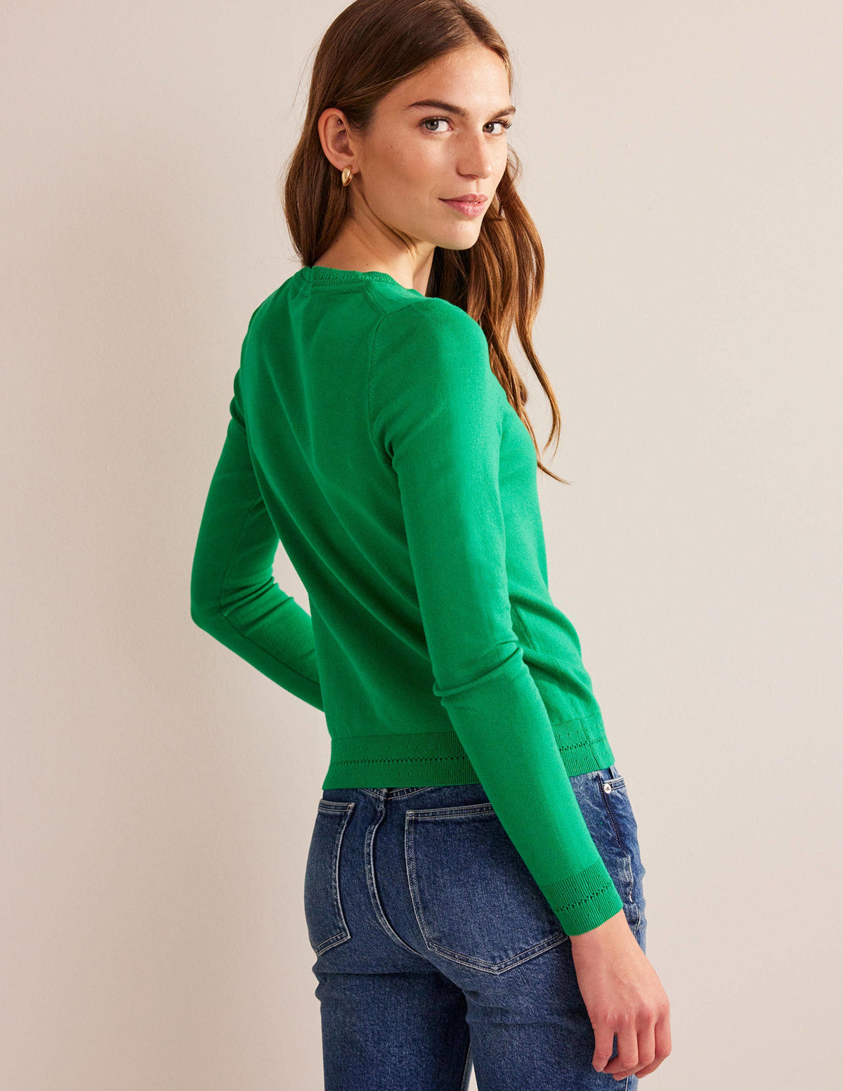 Catriona Pullover aus Baumwolle mit Rundhalsausschnitt-Wiesengrün - Image 3