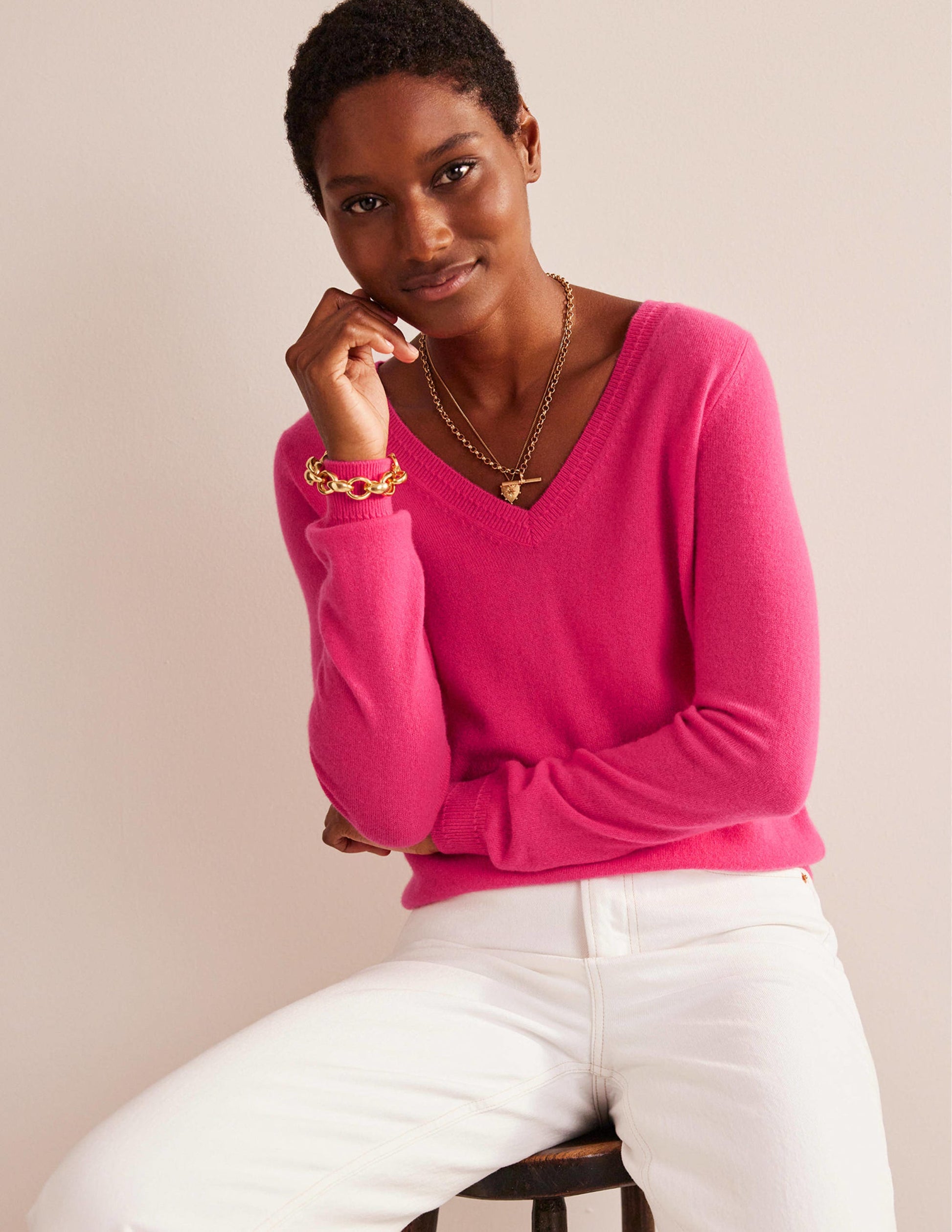 Eva Kaschmirpullover mit V-Ausschnitt-Jazzy-1