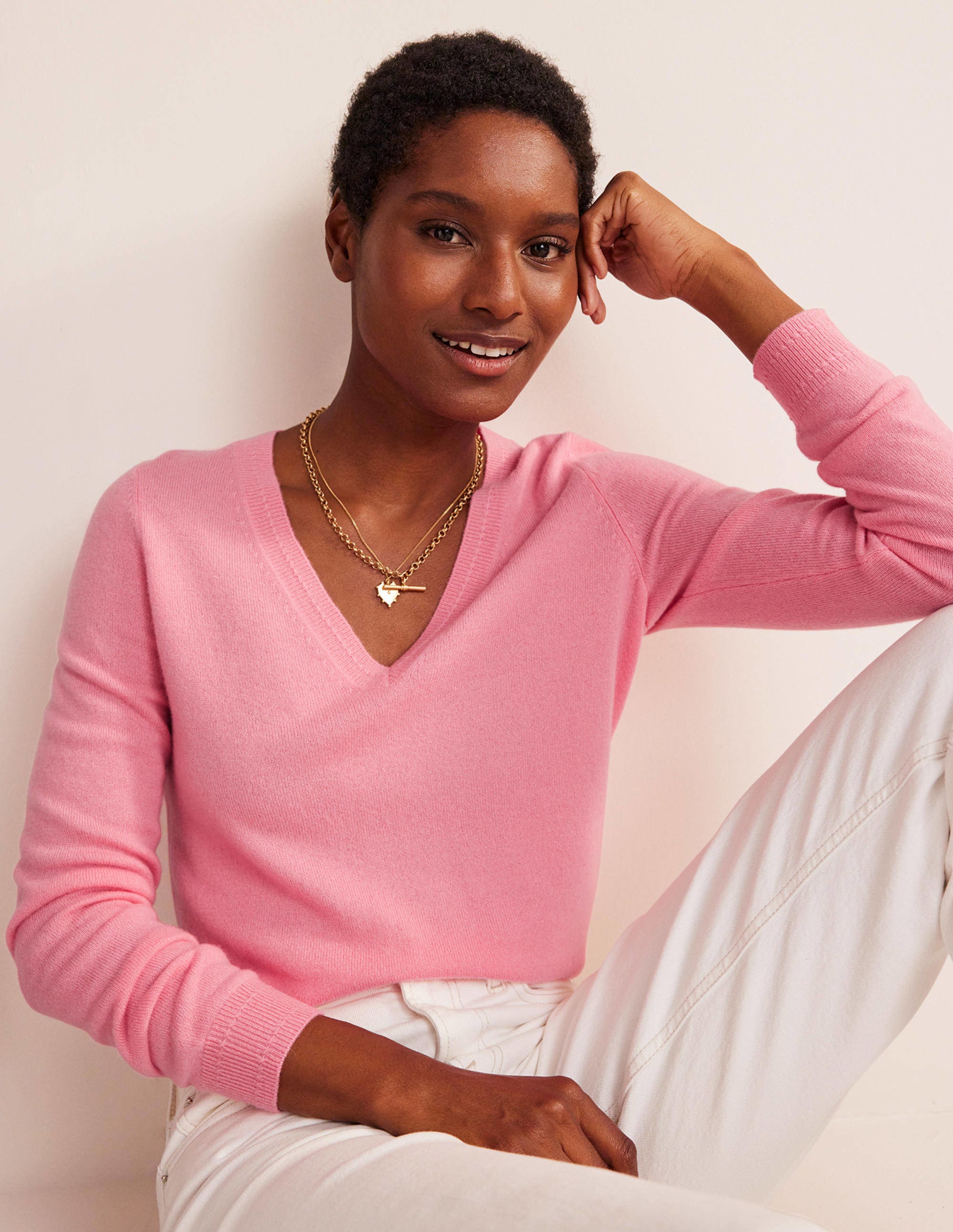 Eva Kaschmirpullover mit V-Ausschnitt-Azalee - Image 1