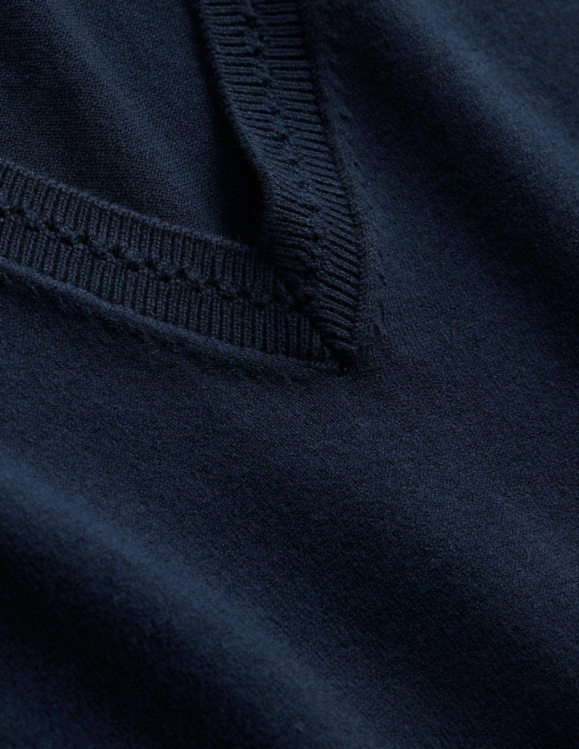 Catriona Baumwoll-Top mit V-Ausschnitt-Marineblau - Image 6