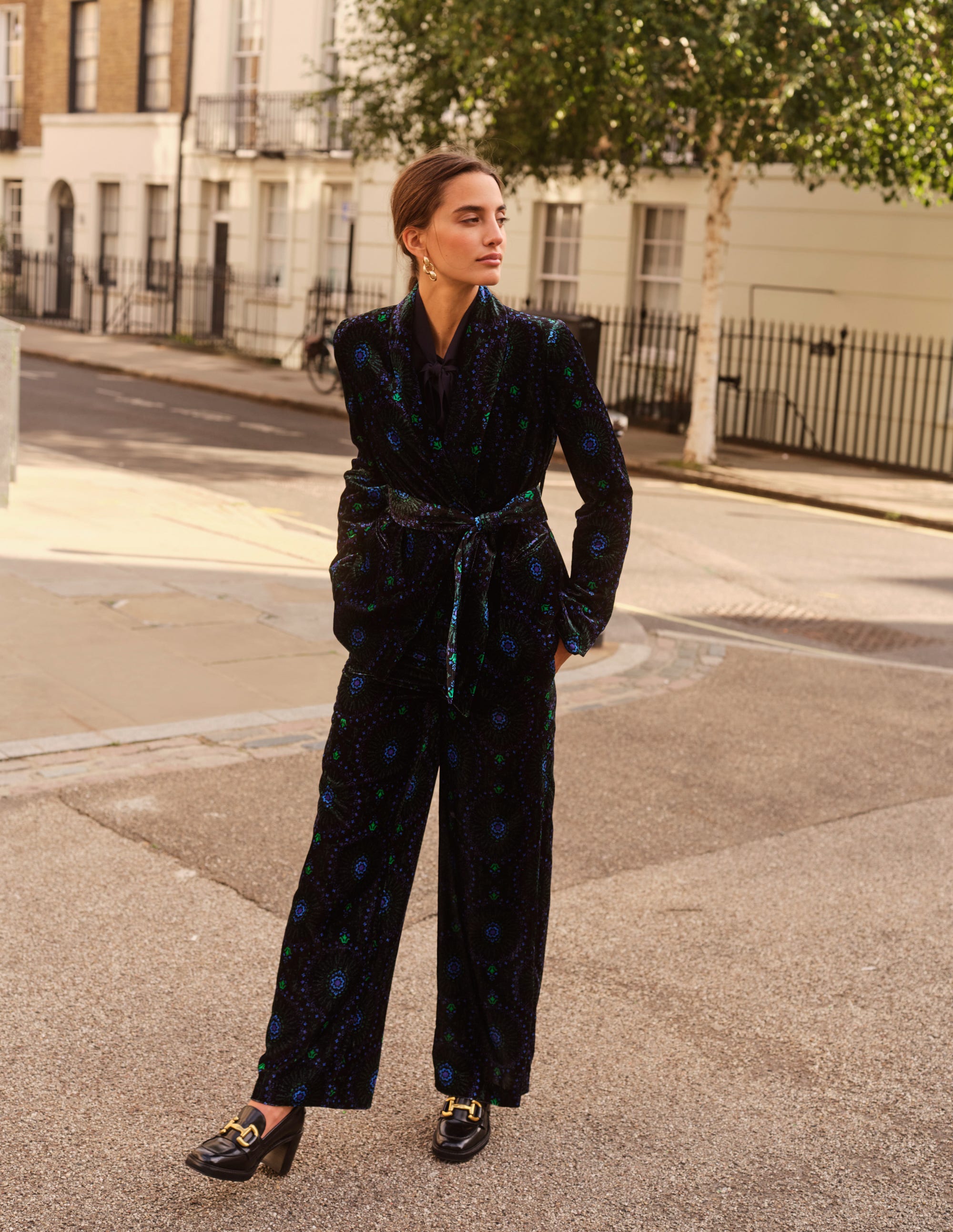 Westbourne Samthose-Schwarz, Artizian Geo - Image 5