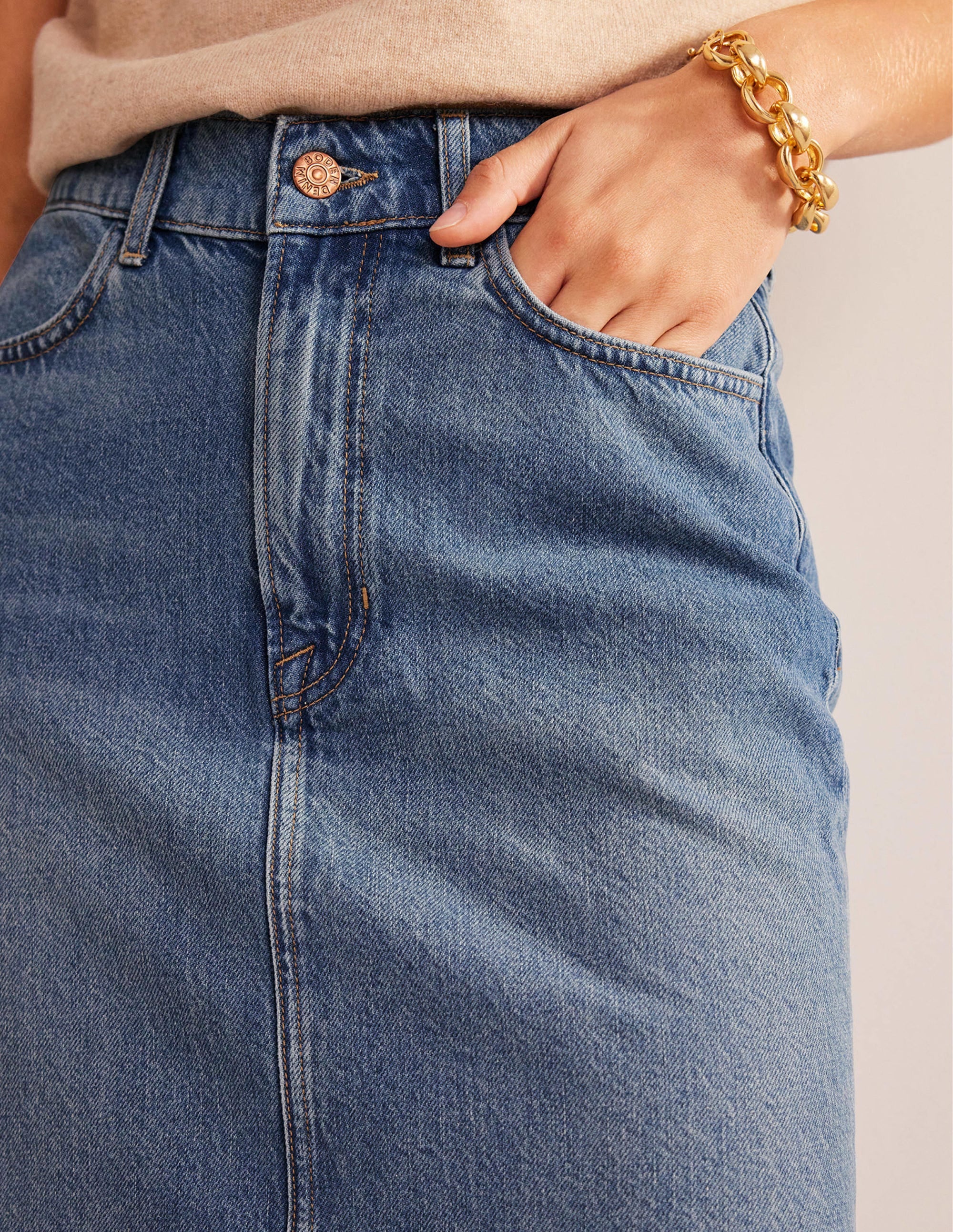 Straight Denim Midi Skirt-Mid Vintage - Image 5