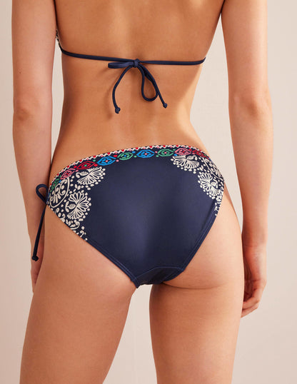 Symi String Bikini Bottoms-Midnight, Kurbits Floral-3