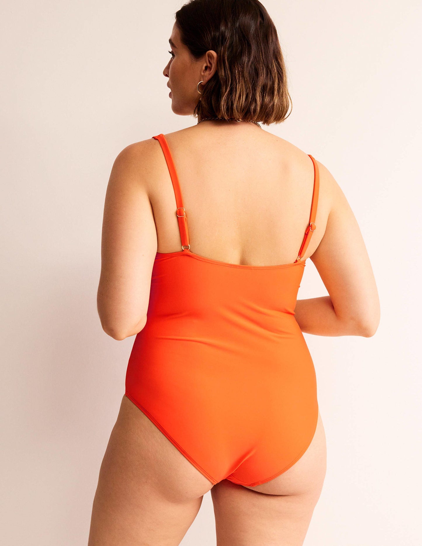 Maillot de bain avec détail en U-Orange chaud