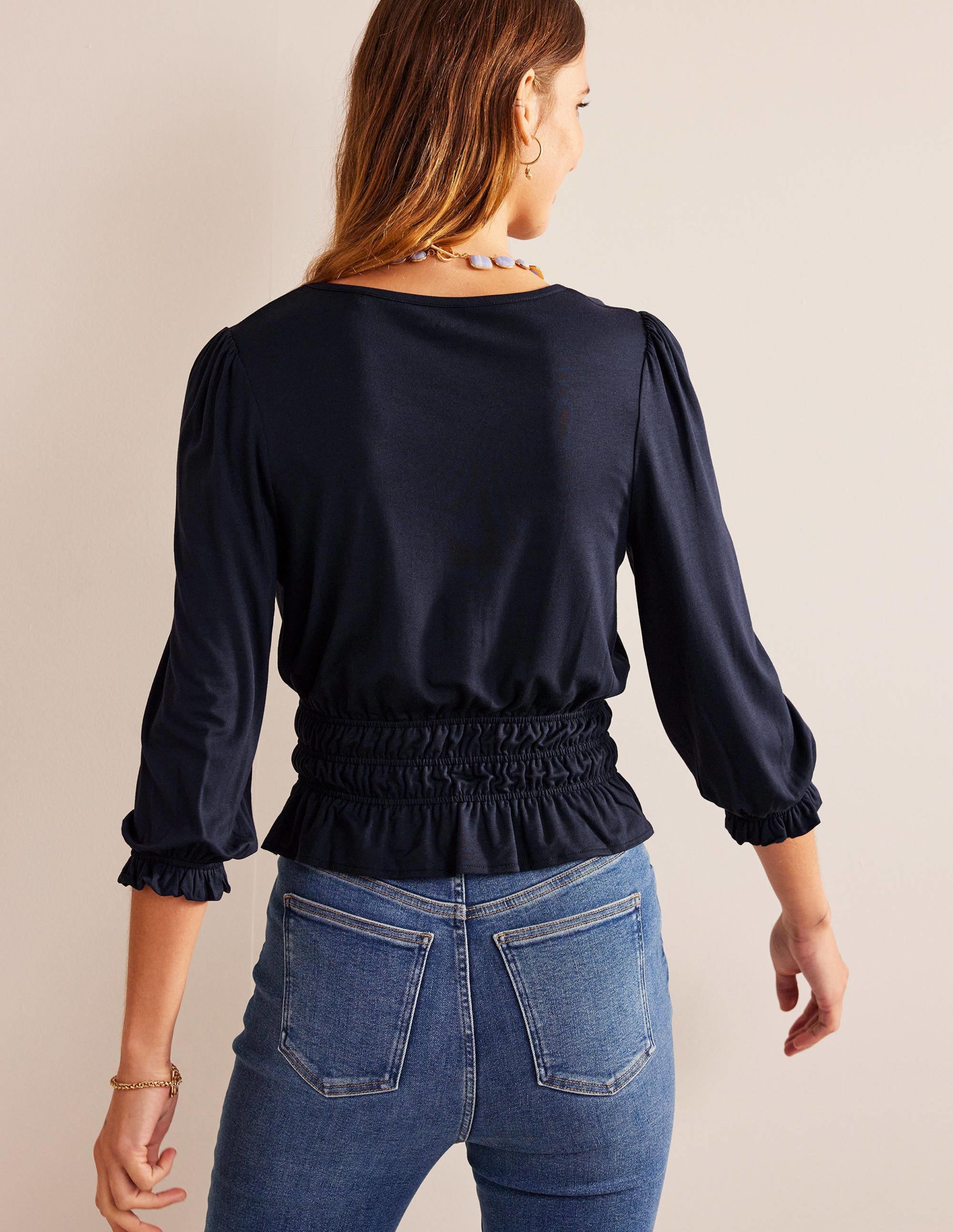 Gesmoktes Jersey-Oberteil mit Schößchen-Marineblau - Image 3