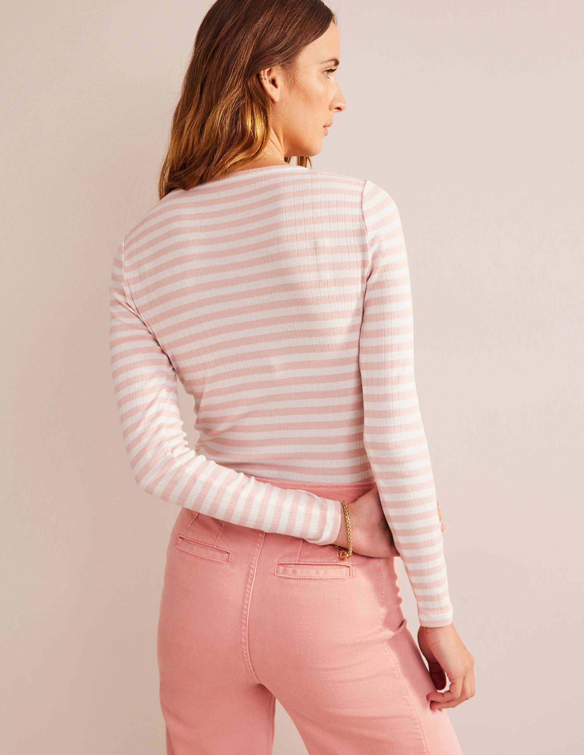 Alice T-Shirt mit Rippstruktur-Naturweiß, Pfirsichhaut Gestreift - Image 3