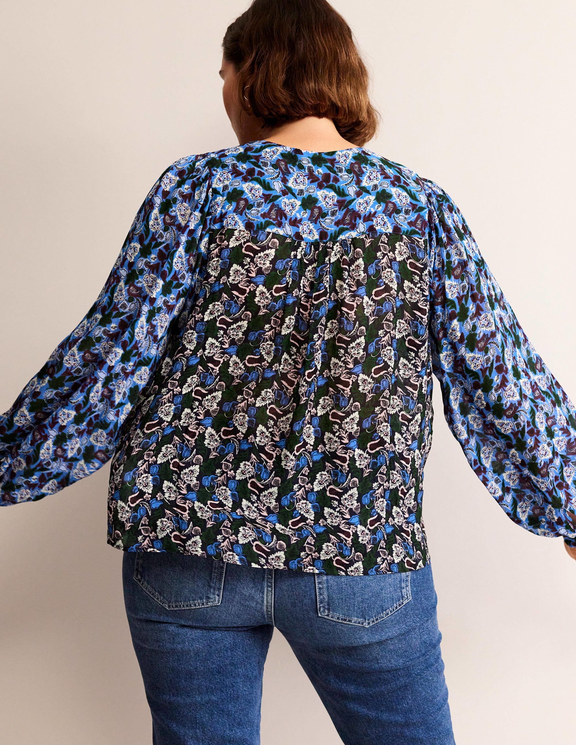 Hübsche Bluse mit V-Ausschnitt-Bunt, Tulpe - Image 6
