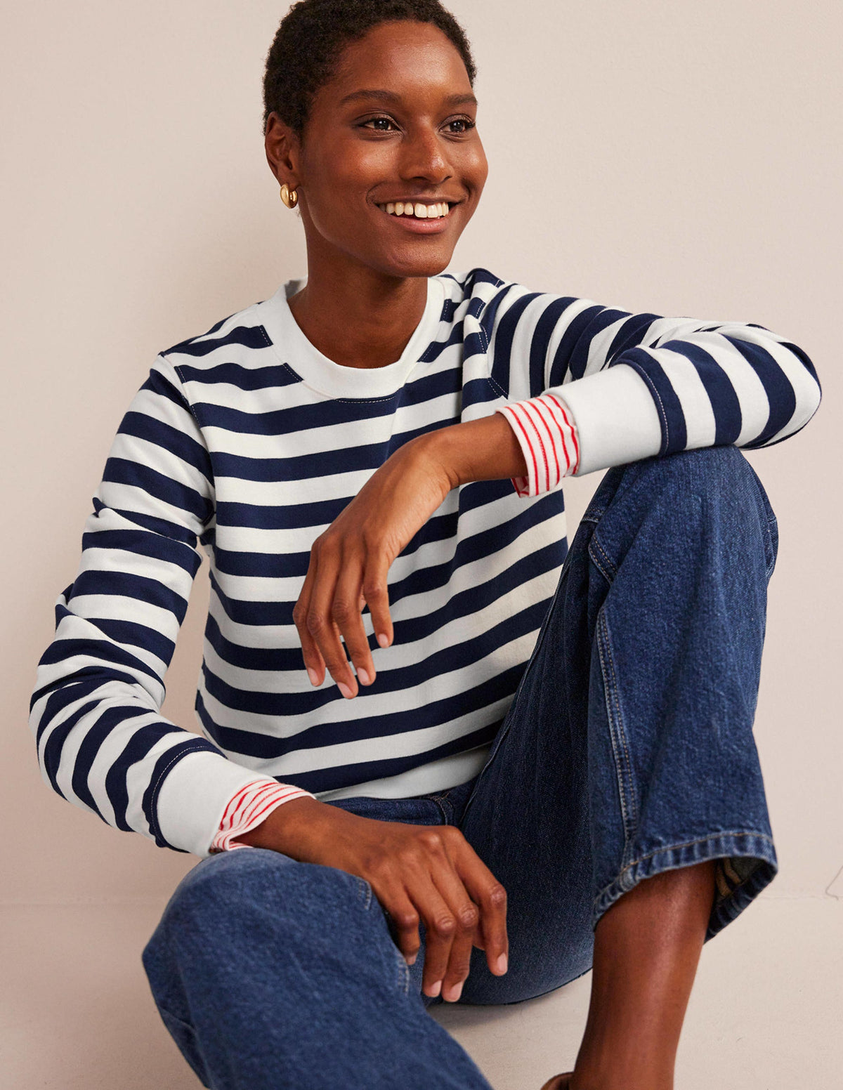 Kastenförmiges Sweatshirt aus tiefem Rippstrick-Französisches Marineblau/Naturweiß Gestreift - Image 1