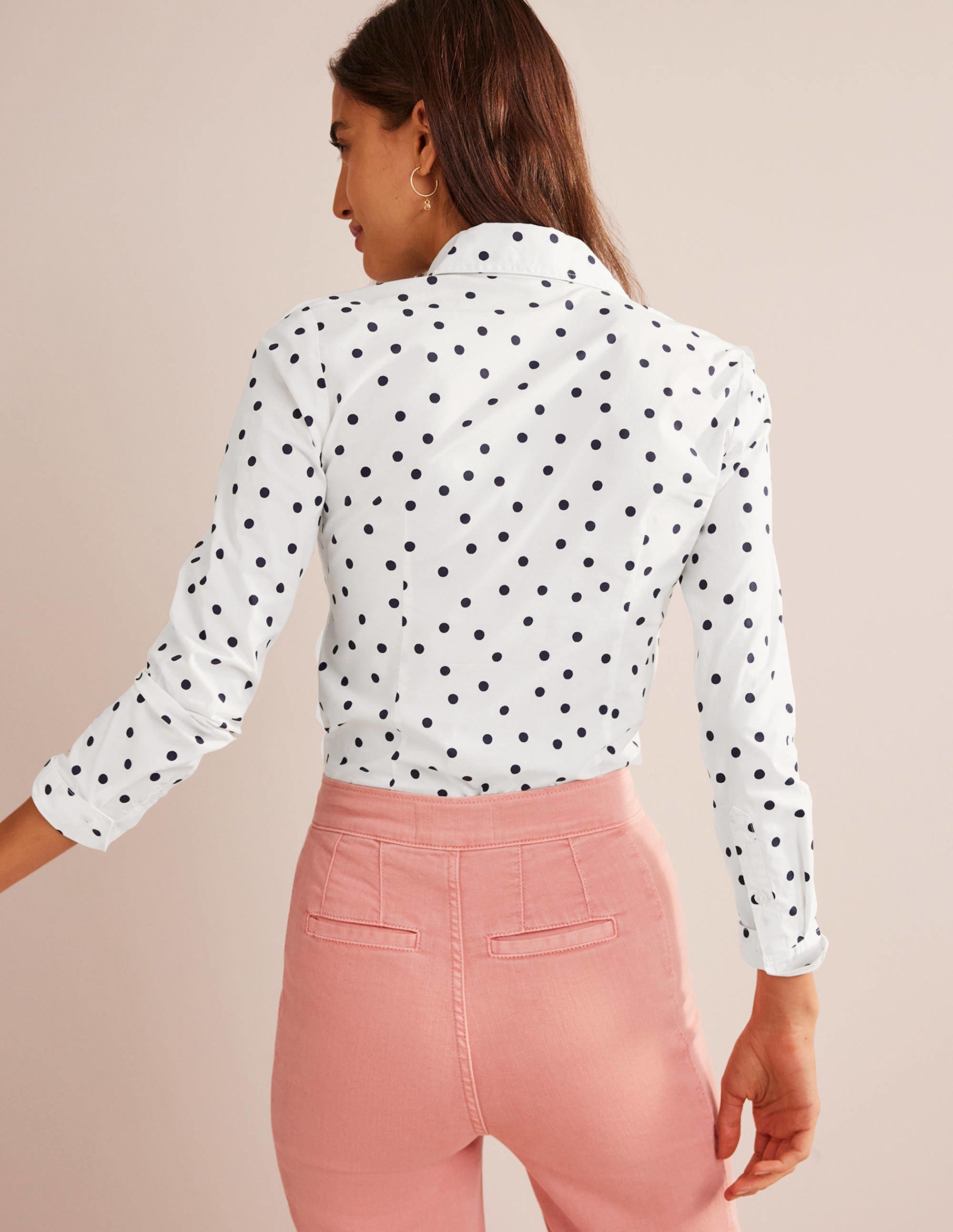 Chemise Saskia en coton stretch-Ivoire, motif Spaced Dot - Image 3