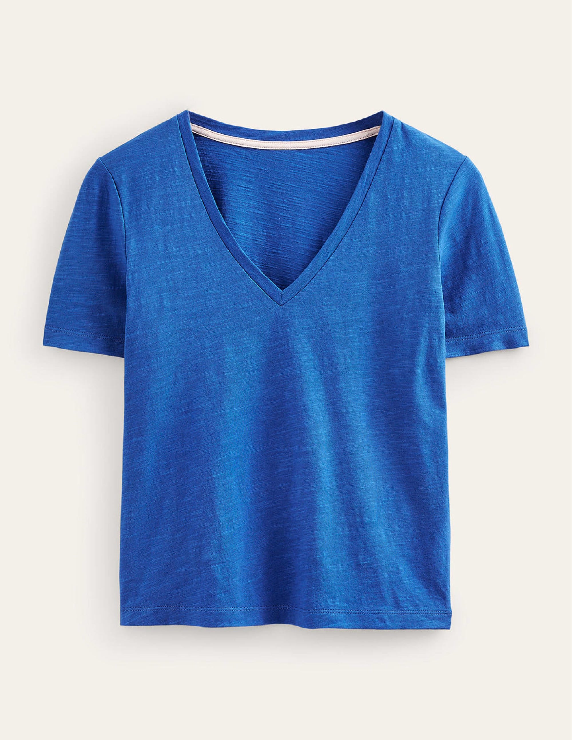 T-shirt flammé à col en V-Source champêtre - Image 5