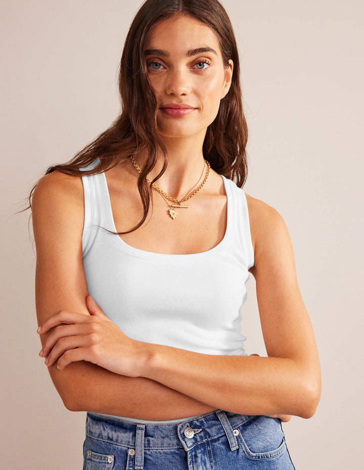 Essential Scoop-Neck Vest-White