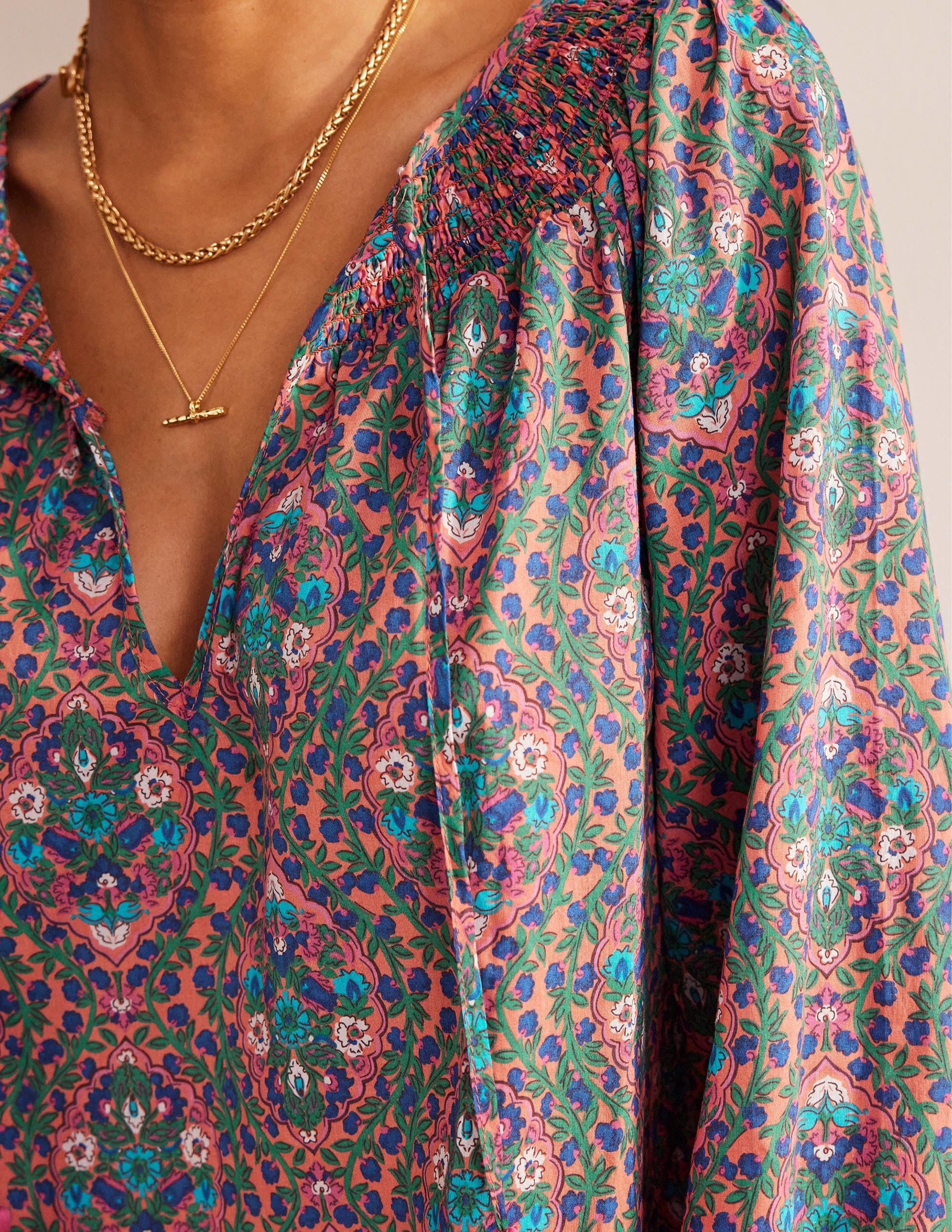 Caftan de plage à col smocké-Multicolore, motif Vine Terrace - Image 2