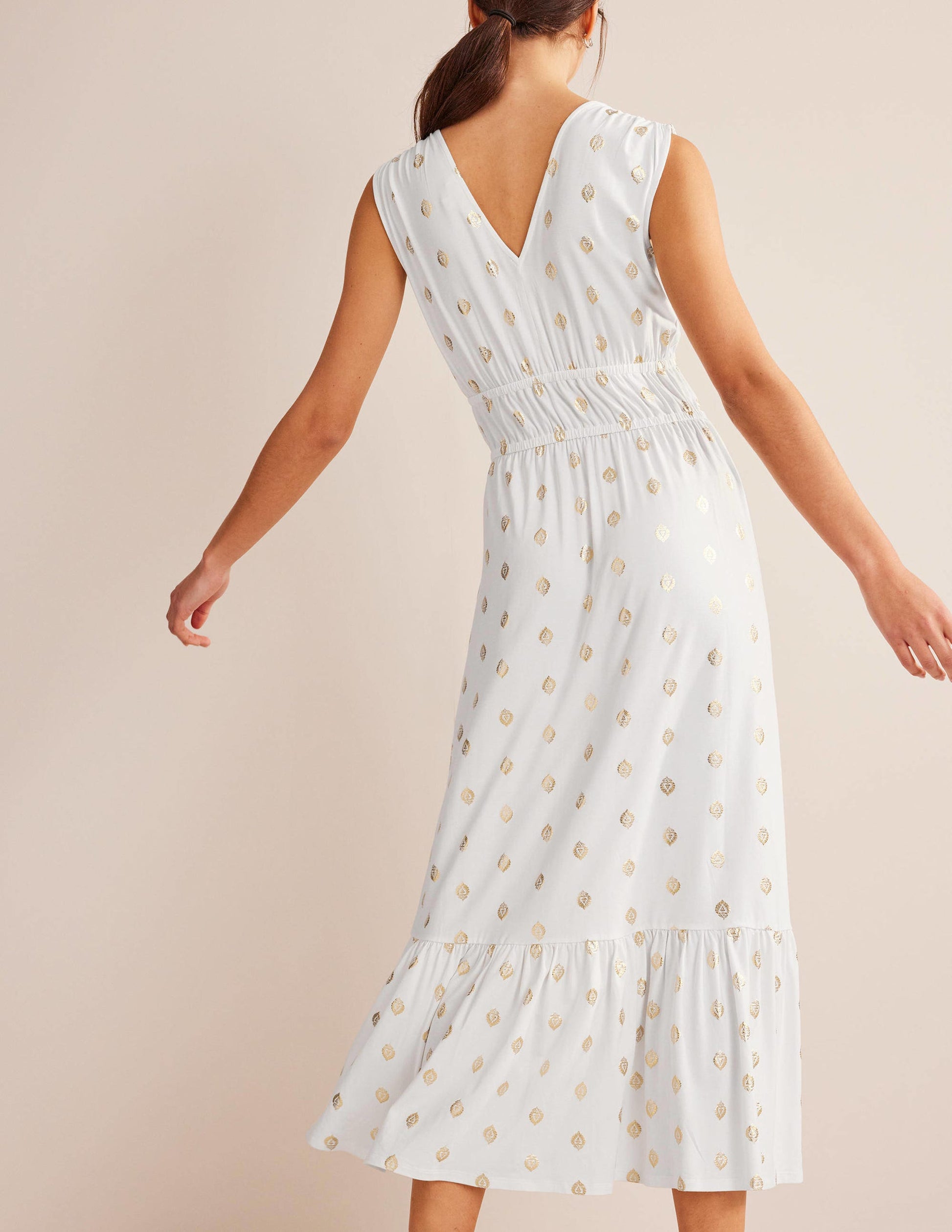 Robe longue en jersey à smocks-Blanc, motif Tranquil Leaf-3