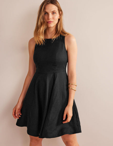 Ausgestelltes Minikleid aus Leinen-Schwarz