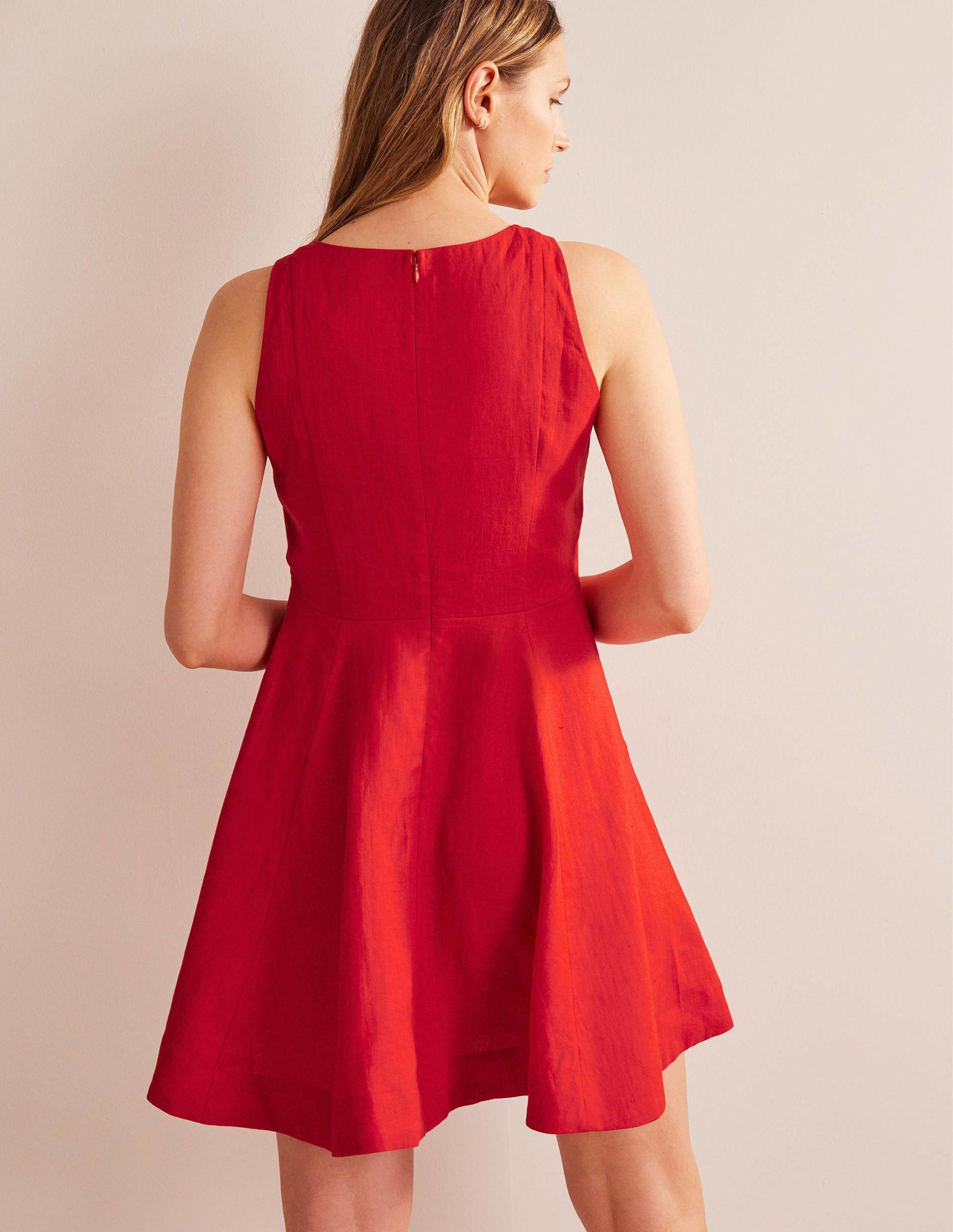 Ausgestelltes Minikleid aus Leinen-Zinnoberrot-3