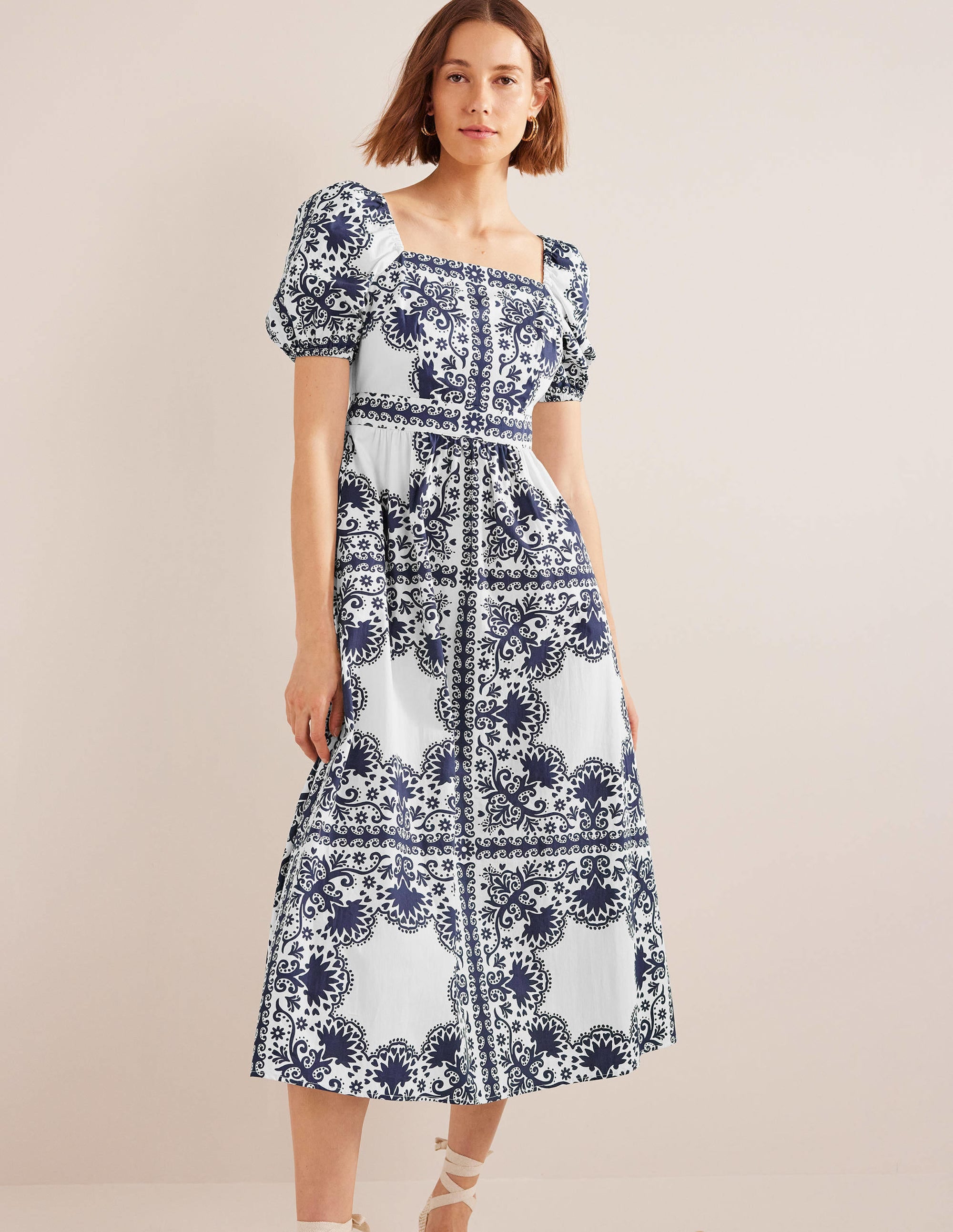 Midikleid mit eckigem Ausschnitt-Französisches Marineblau, Röschen - Image 1