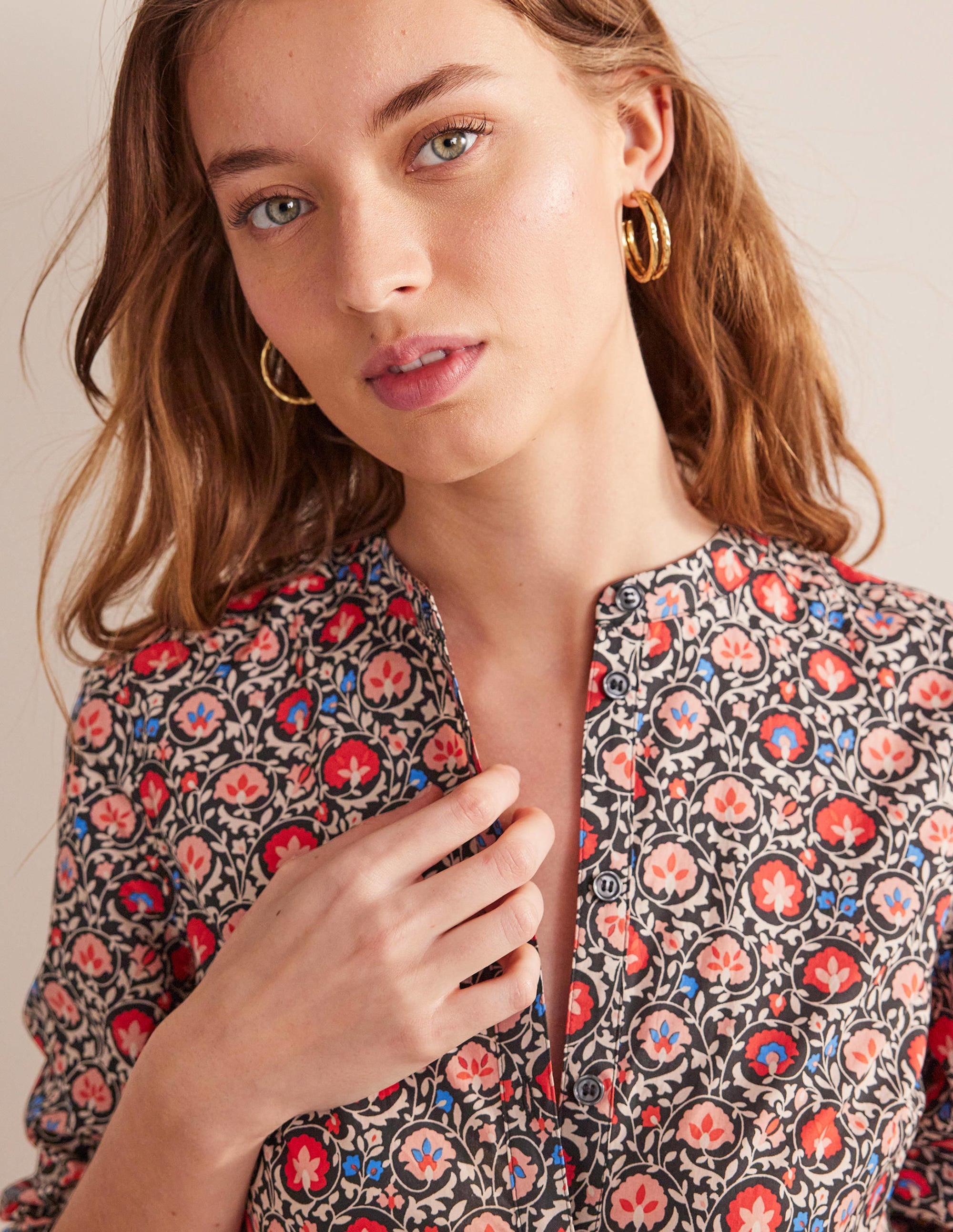 Collarless Midi Shirt Dress-Poinsettia, Enchanting Bloom - Image 2