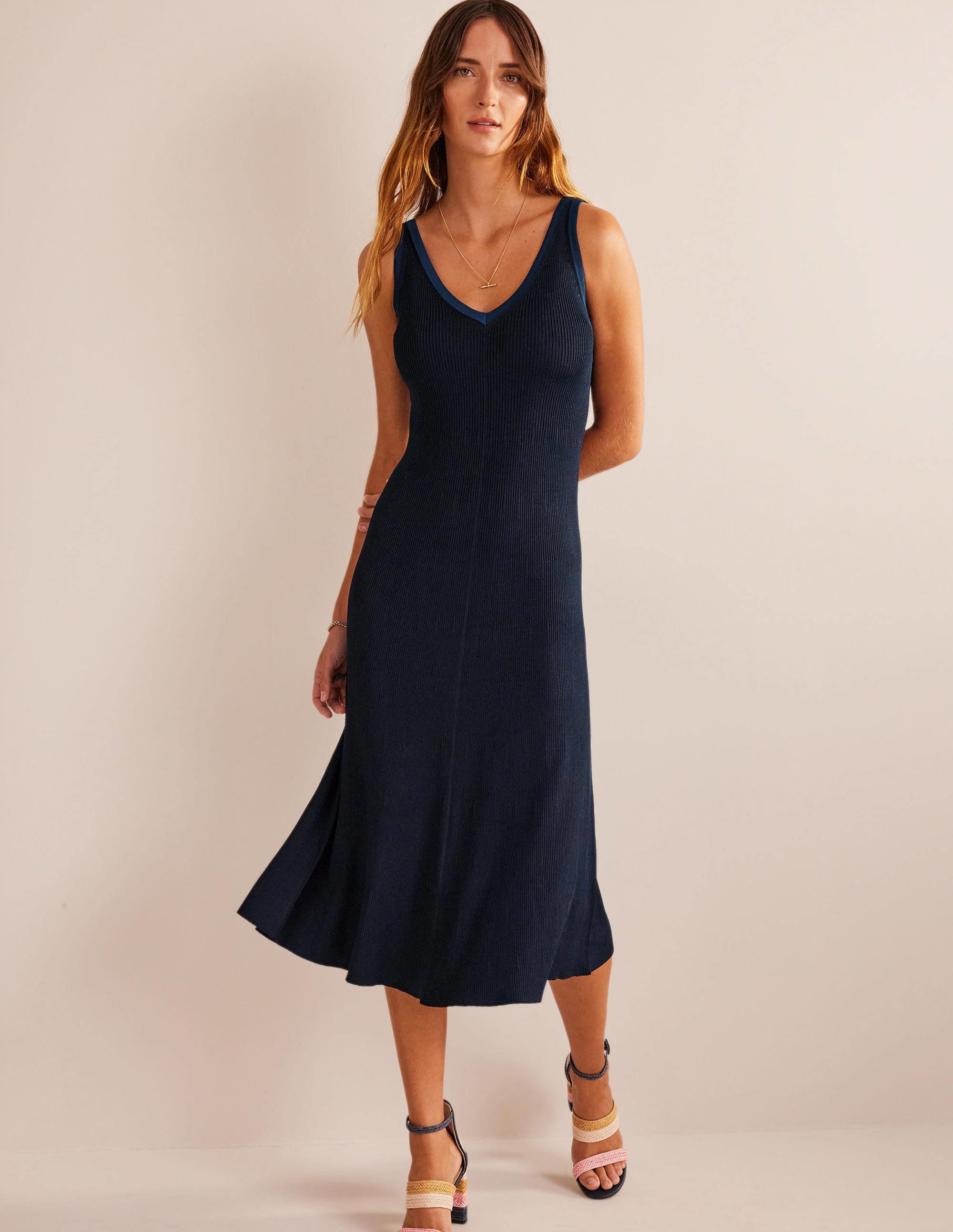 Robe longue en maille à col V-Bleu marine - Image 4