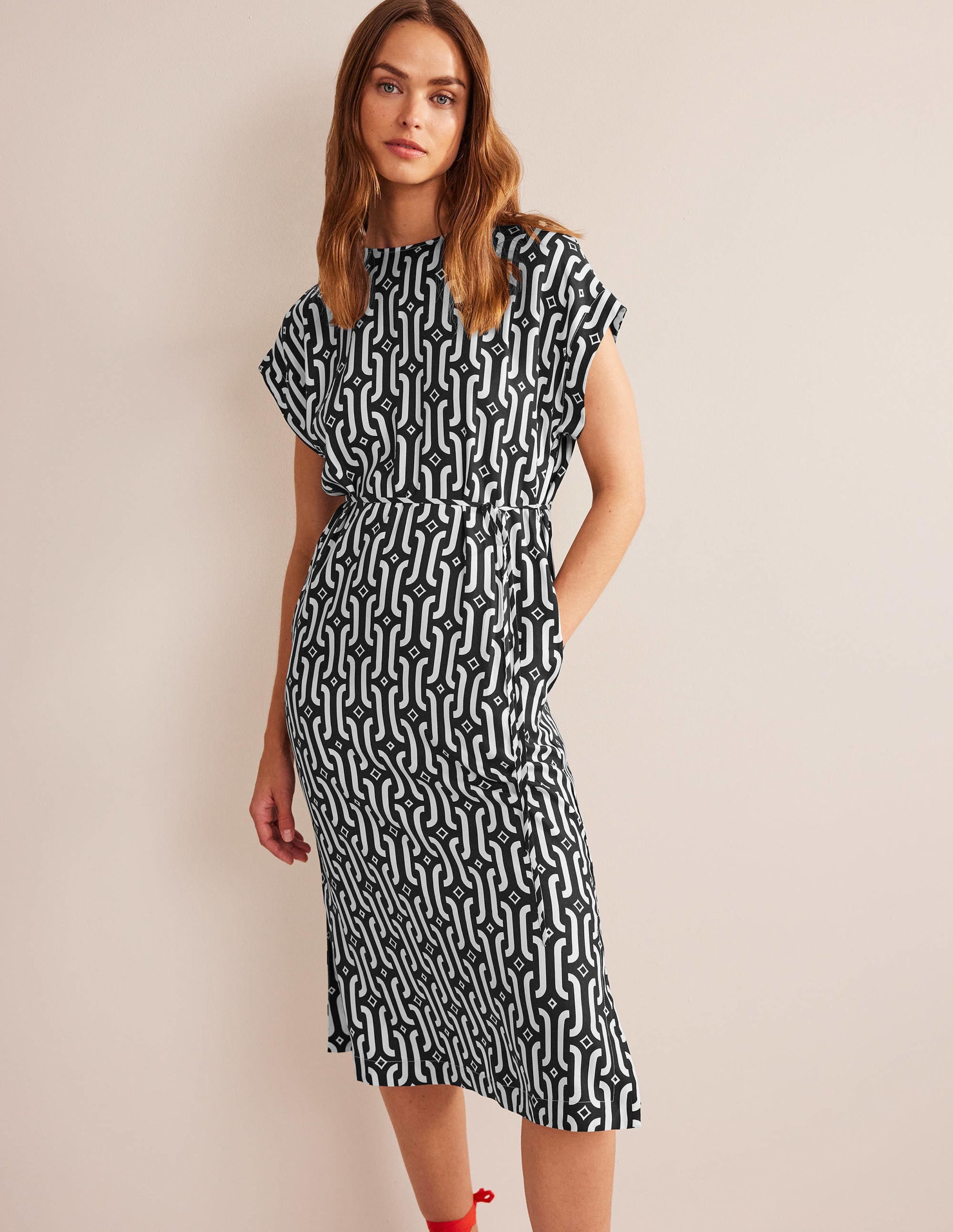 Robe midi colonne à manches courtes-Noir, motif Azure Geo - Image 4