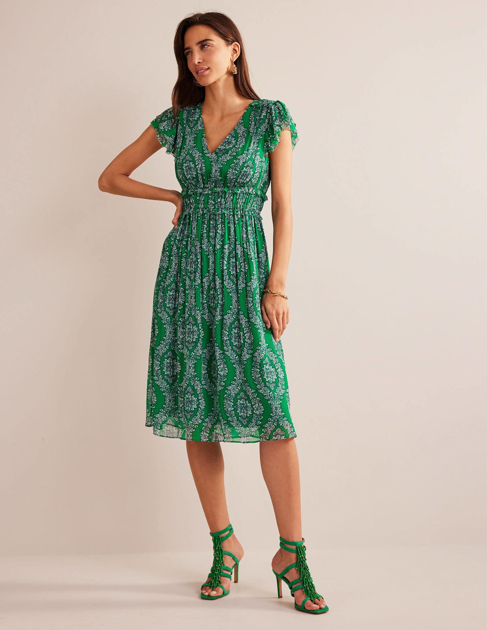 Robe midi avec taille froncée-Émeraude profond, motif Botanic Wreath - Image 1