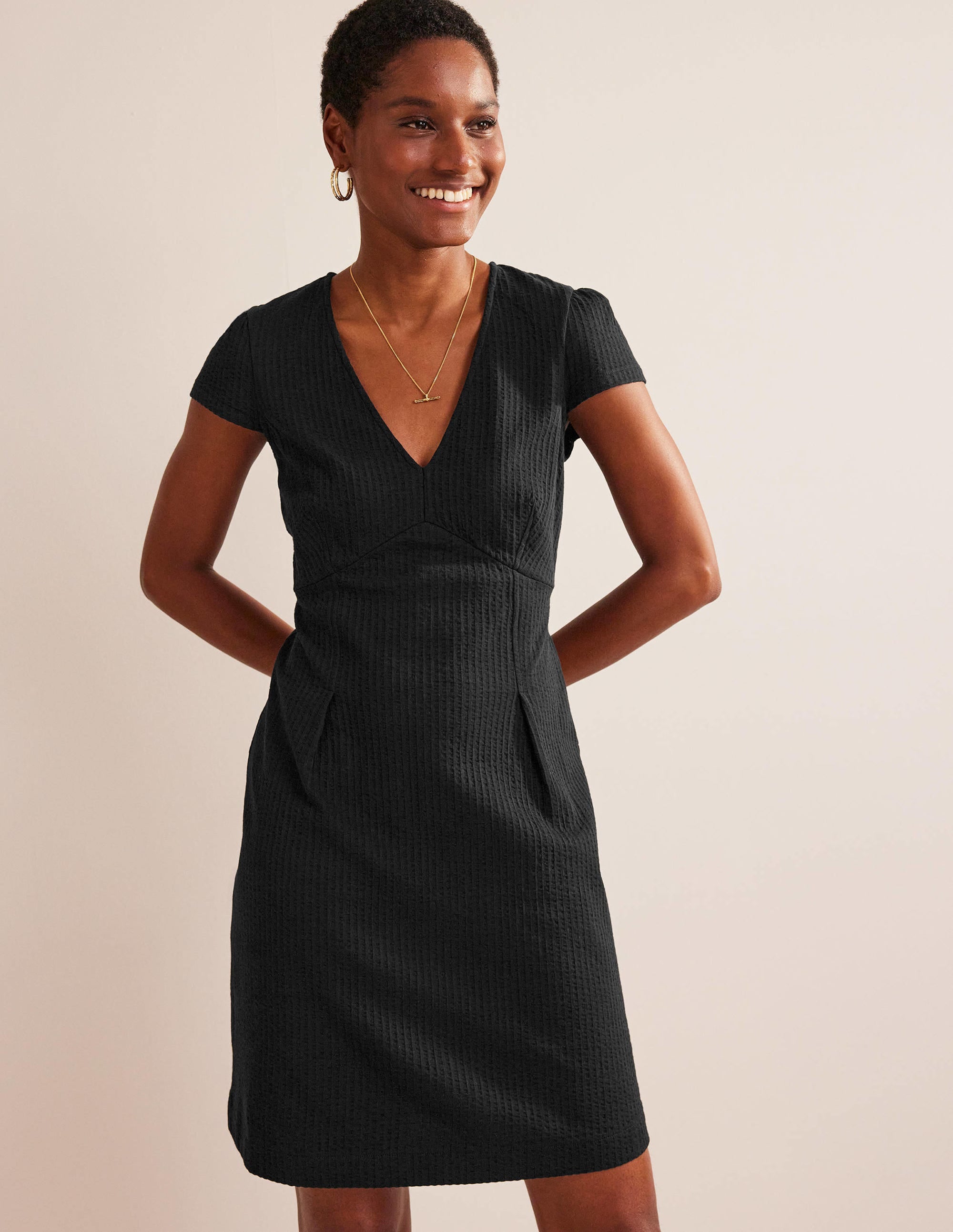 Robe style 40s en jersey seersucker-Noir - Image 1