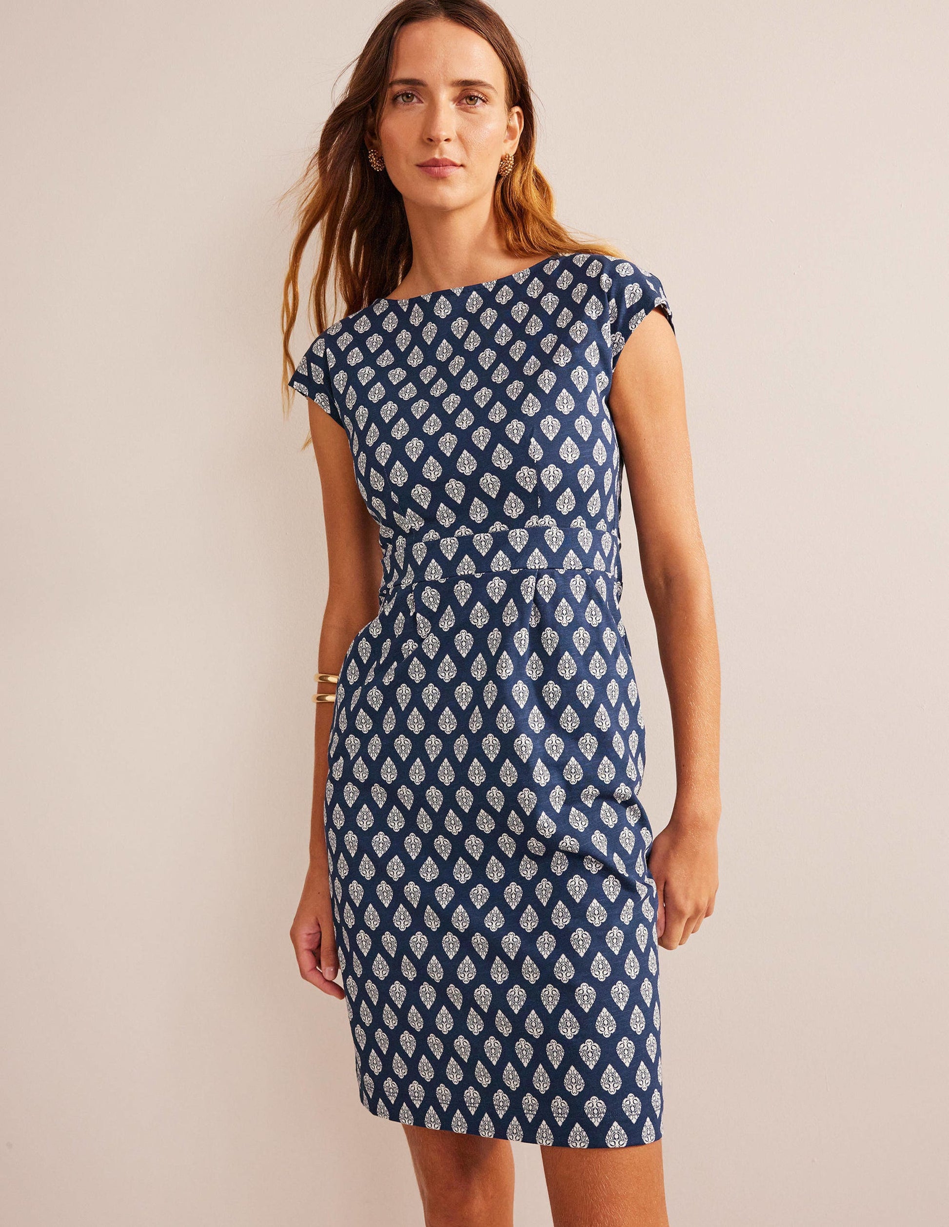 Florrie Jerseykleid-Französisches Marineblau, Jasminknospe-1