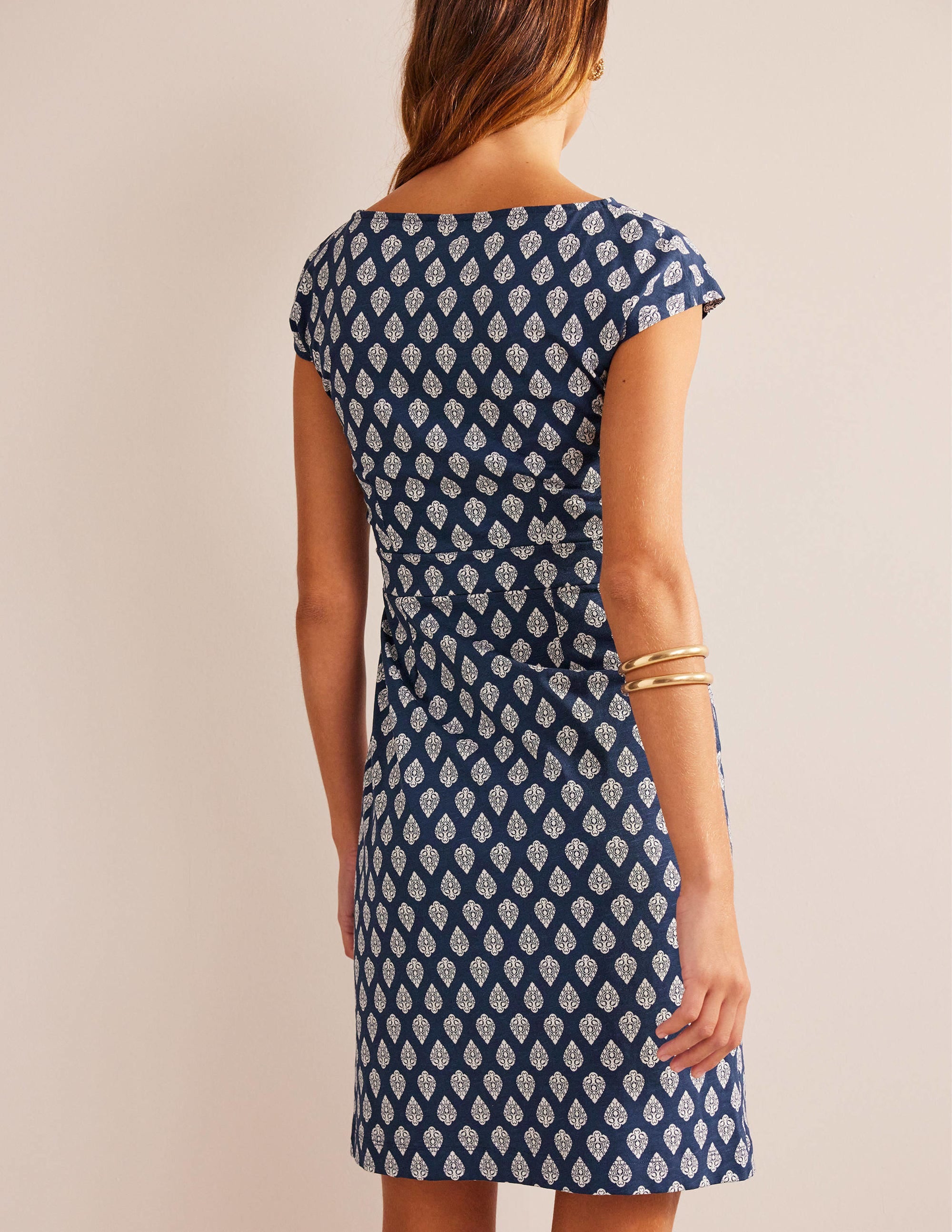 Florrie Jerseykleid-Französisches Marineblau, Jasminknospe - Image 3