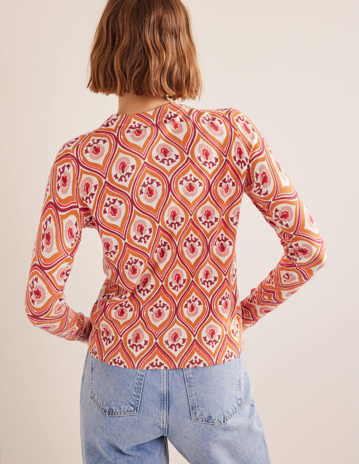 Gemusterter Pullover mit hohem Kragen-Kumquatorange, Geometrisches Kaskadenmuster-3