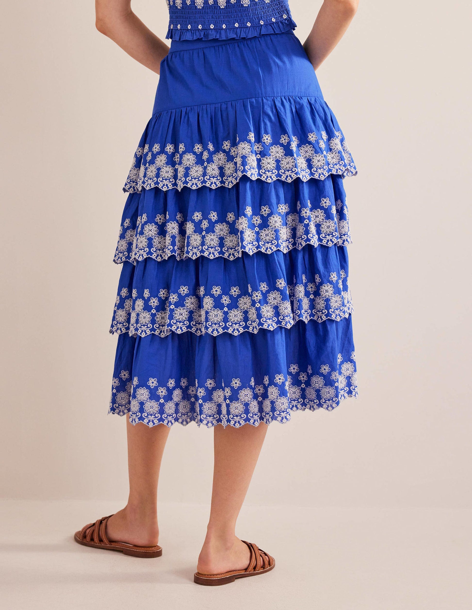 Jupe volantée avec broderie anglaise-Bleu des îles-3