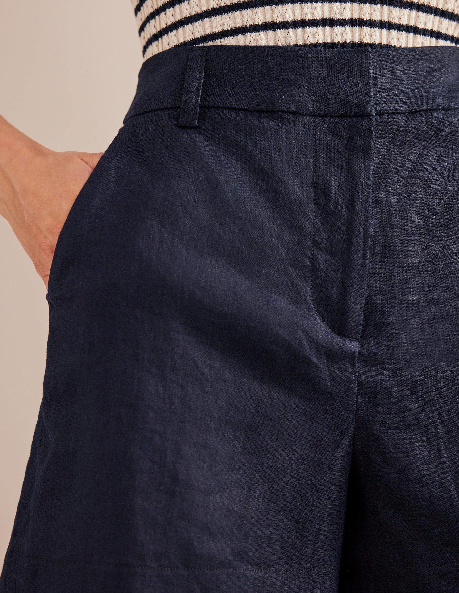 Taillierte Leinenshorts-Marineblau-2