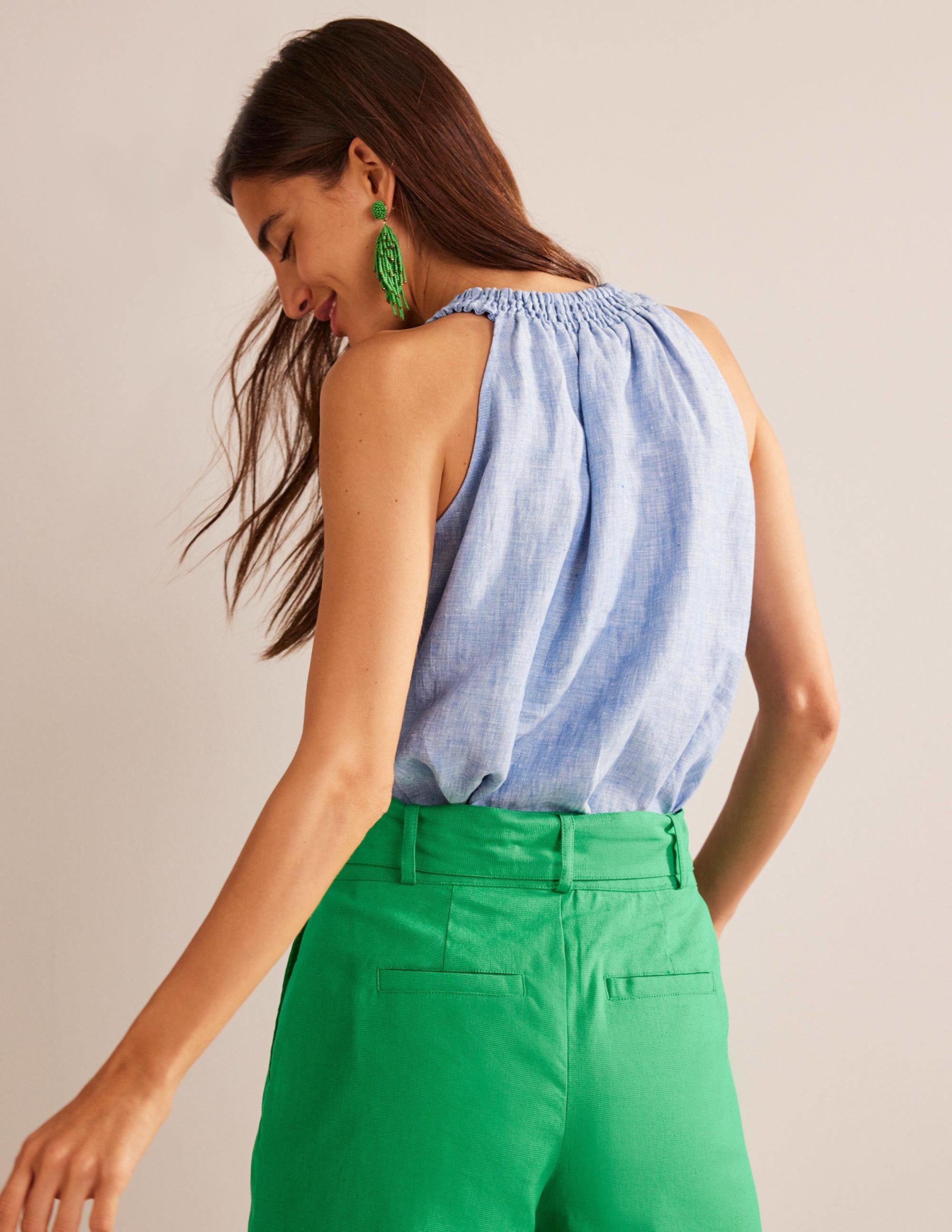 Top dos-nu en lin à smocks-Chambray - Image 3