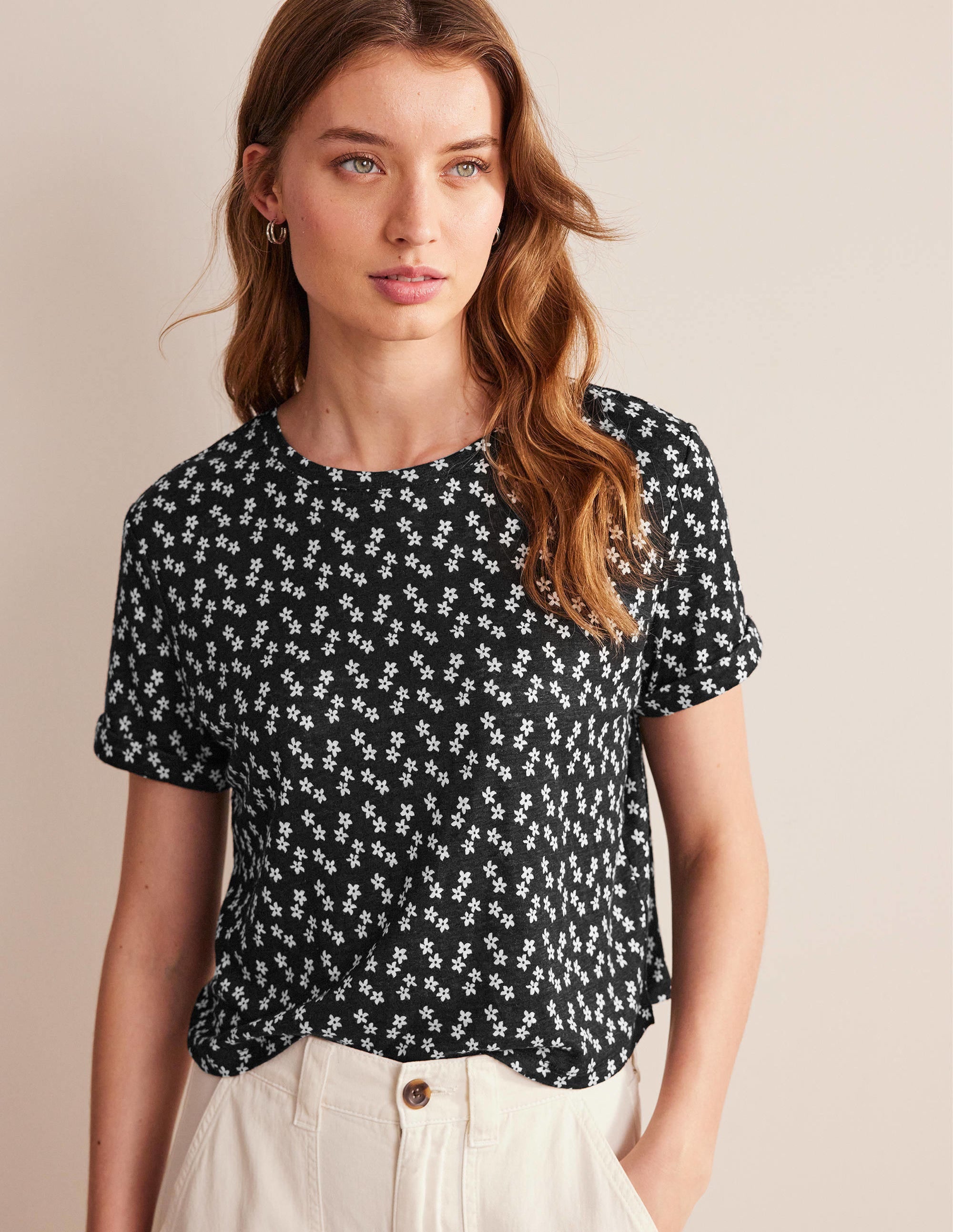 T-shirt imprimé en lin-Noir, motif Spaced Ditsy - Image 4