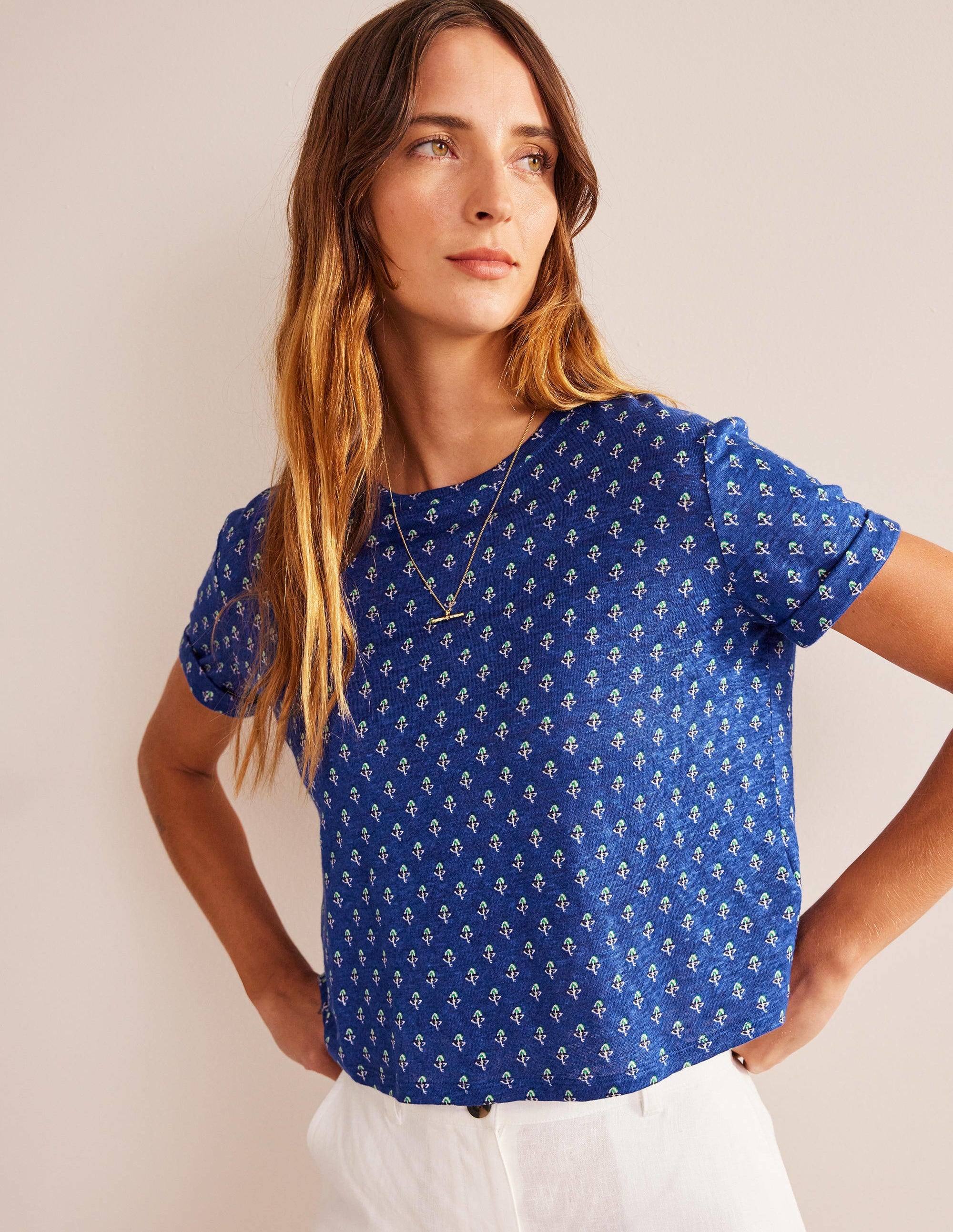 T-shirt imprimé en lin-Bleu vague, motif Tulip Blush - Image 4