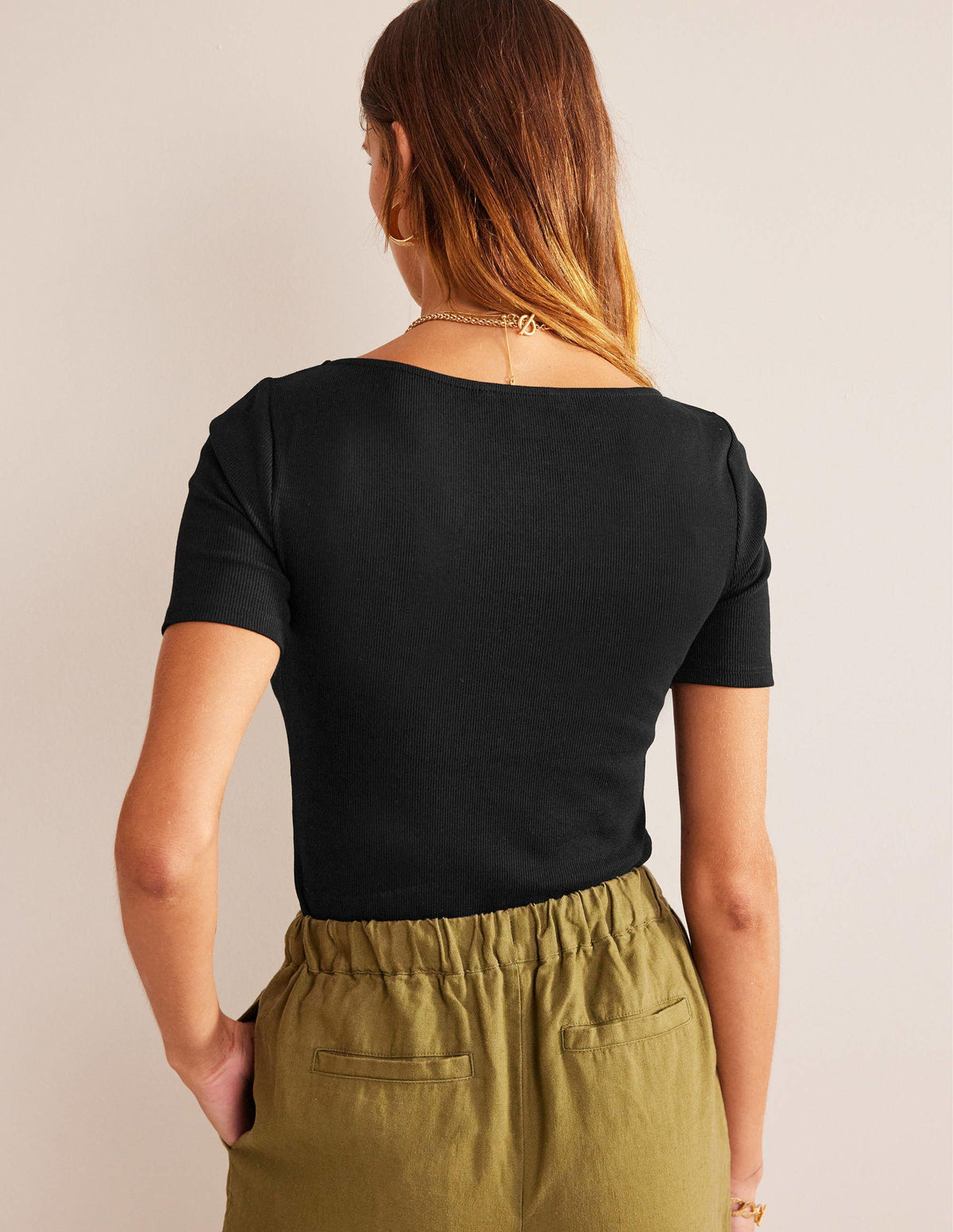 Rippstrick-T-Shirt mit geraffter Vorderseite-Schwarz - Image 3