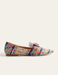 Gemusterte Loafer mit Verzierungen-Nelkenblüten