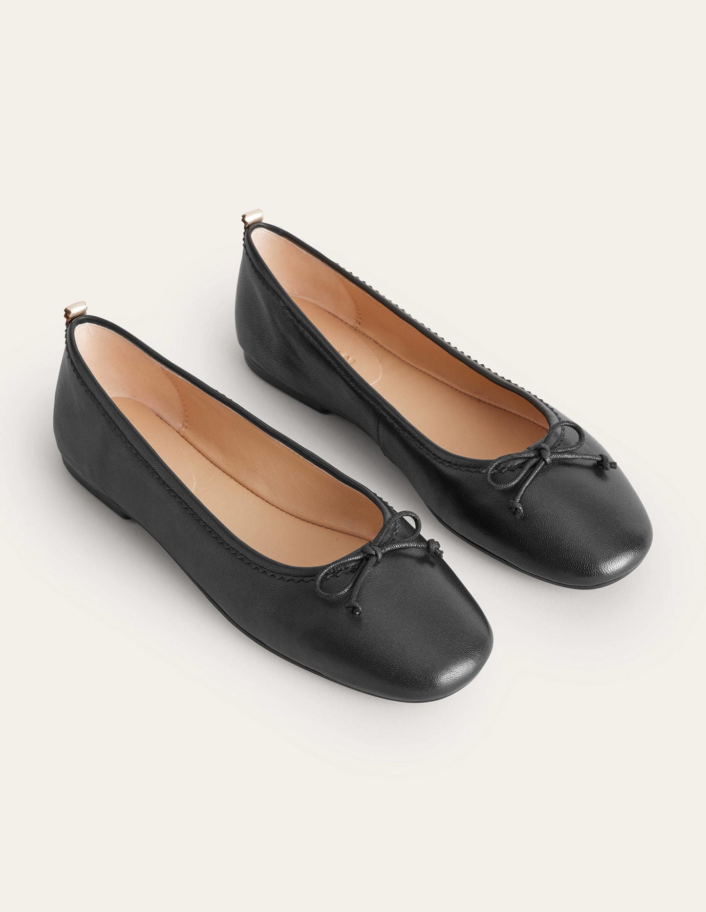 Kitty Ballerinas mit flexibler Sohle-Schwarzes Leder