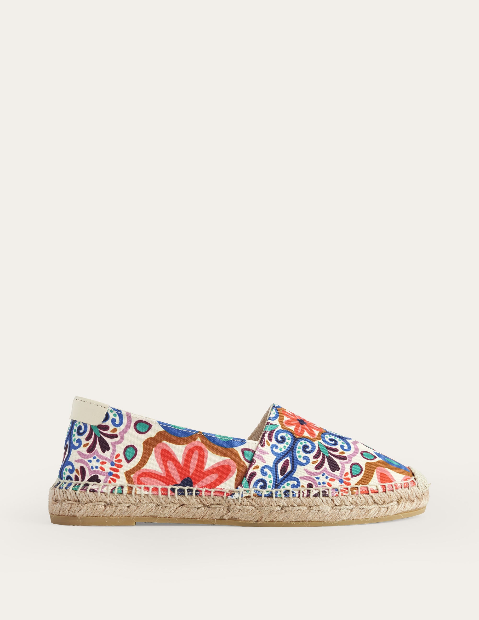 Klassische Espadrilles mit flacher Sohle-Naturweiß, Gobelinmuster - Image 1