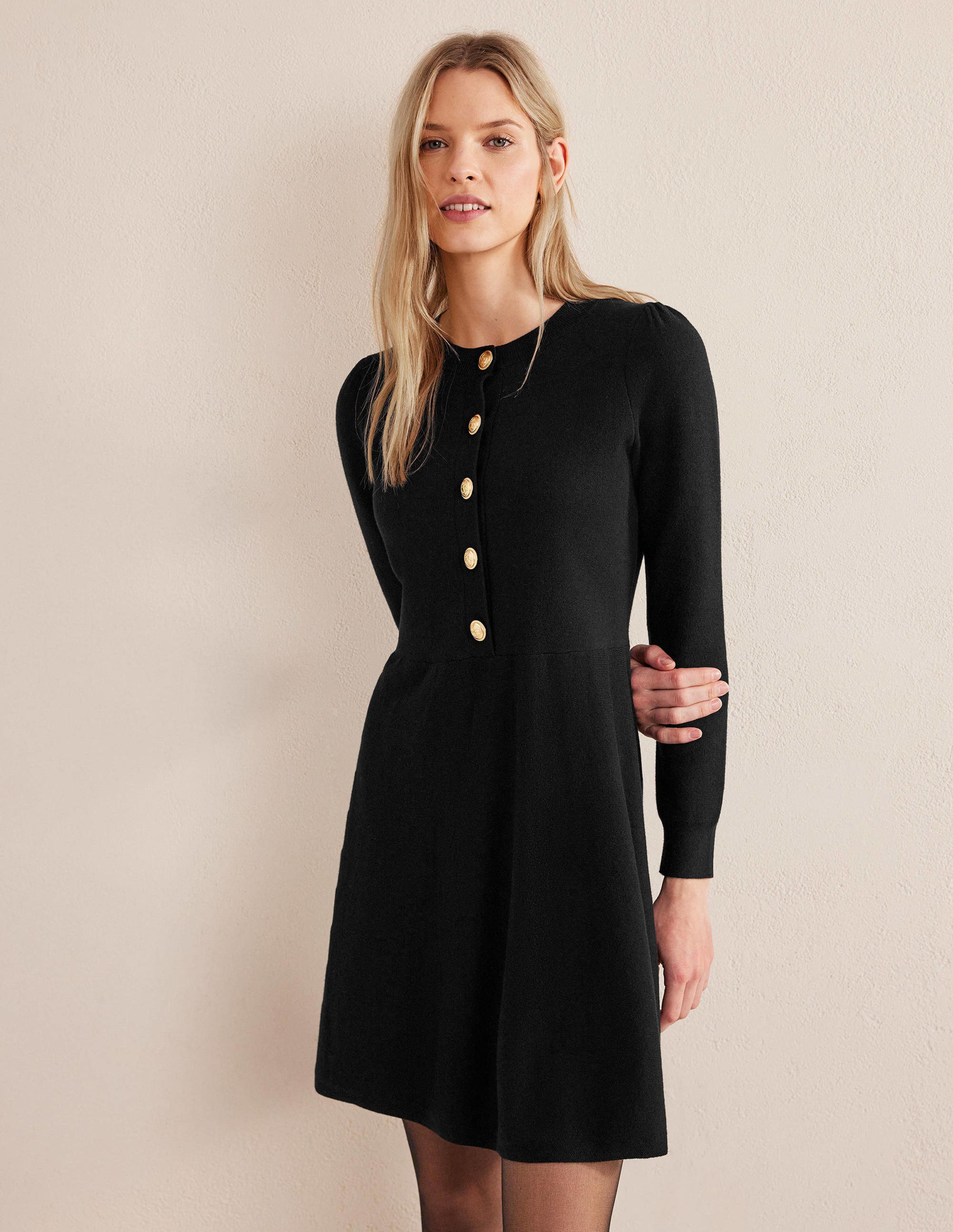 Relaxed Knitted Mini Dress-Black - Image 5