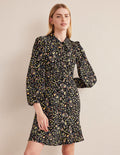 Hemdblusenkleid mit Bindeband am Ausschnitt-Schwarz, Wildblumen-Paisleymuster